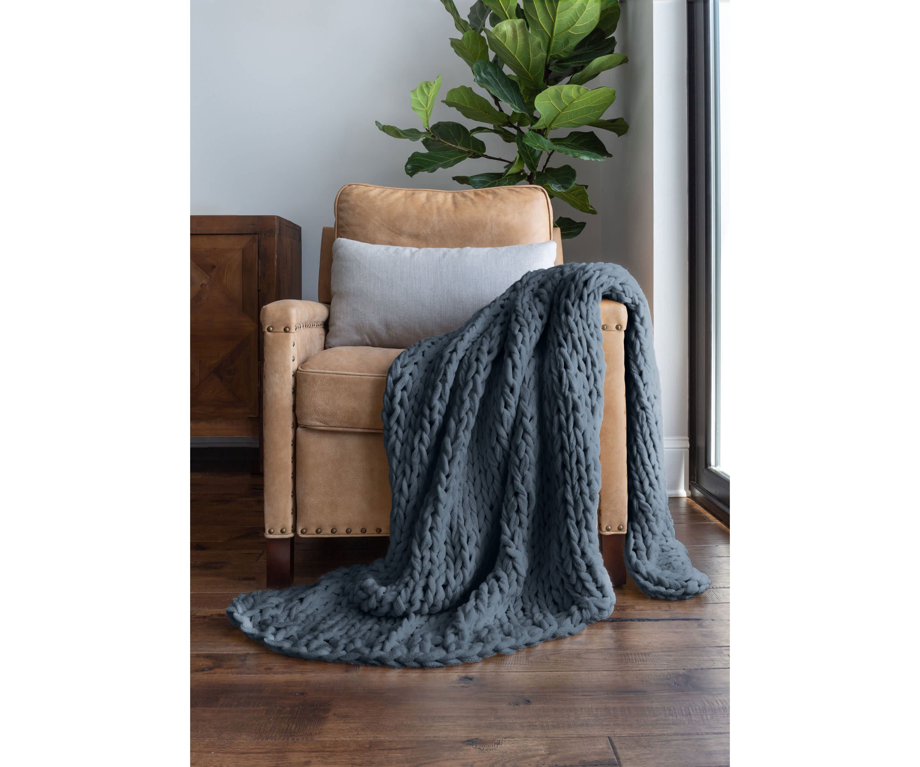 Chunky Knit Throw Blanket