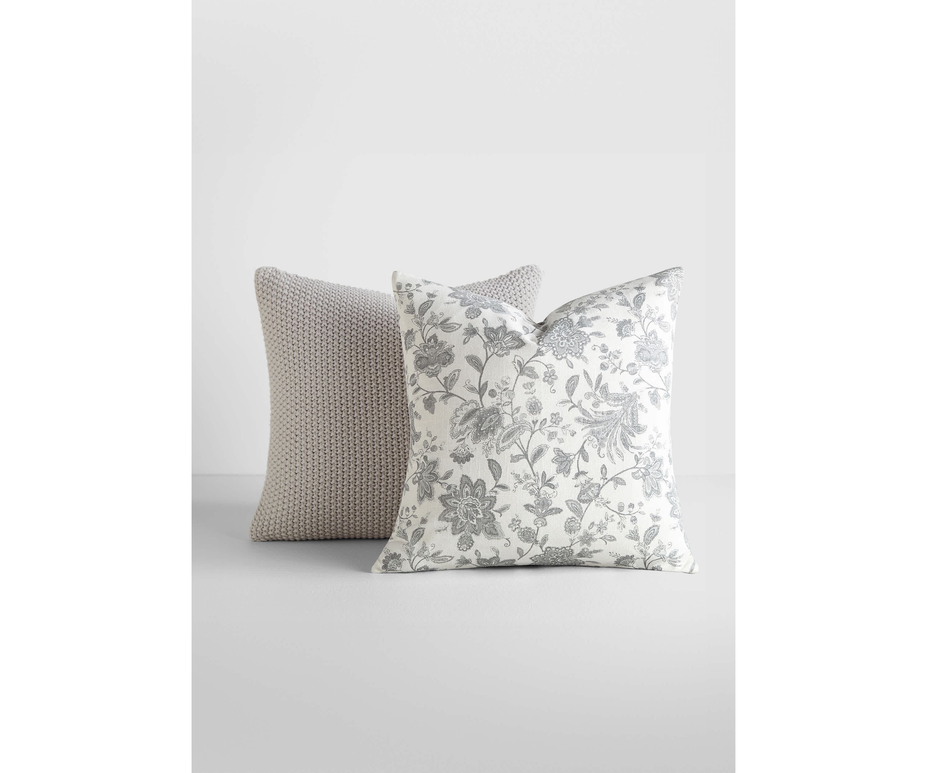 2-Pack Seed Stitch Knit Throw Pillows in Folk Leaves