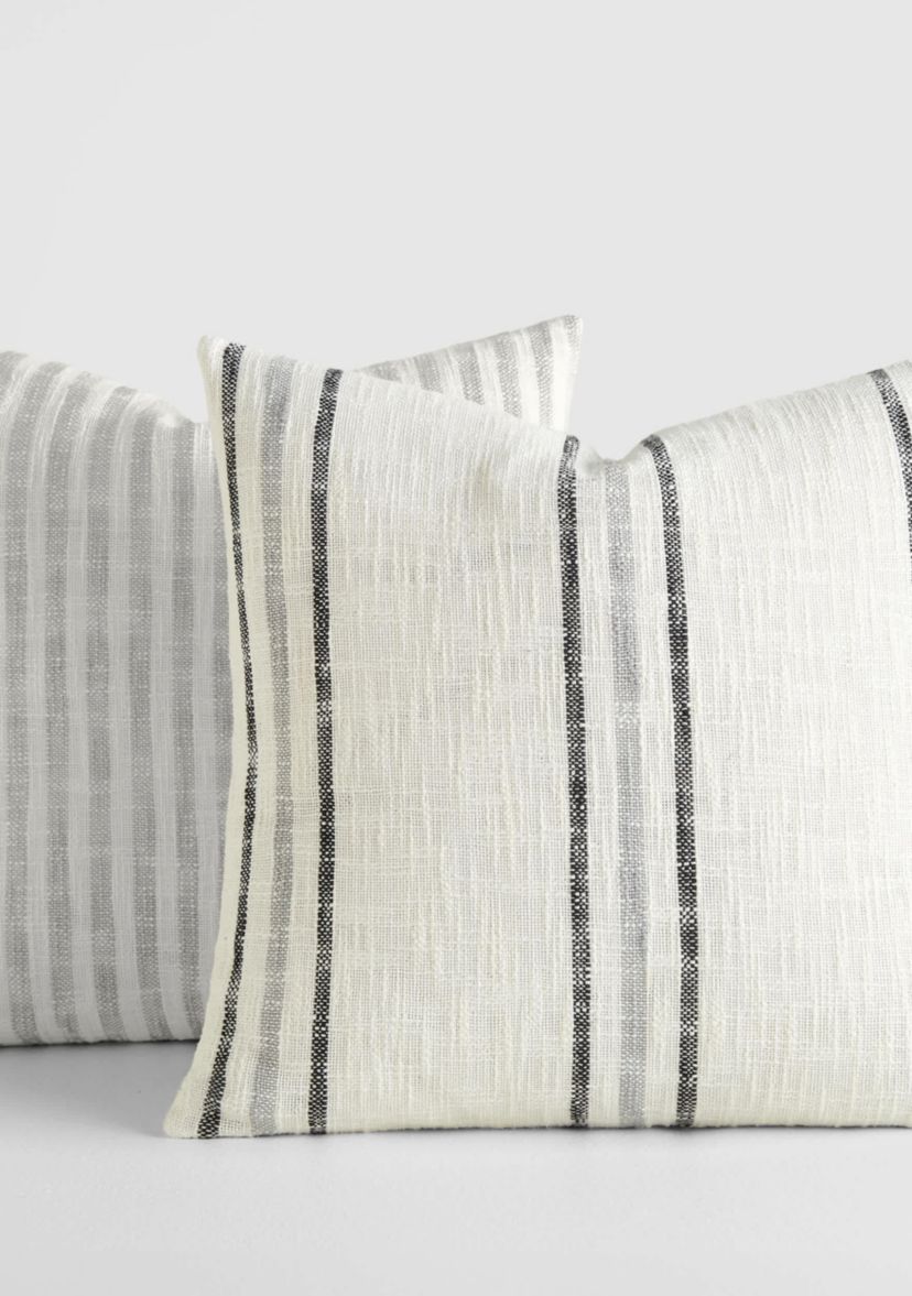 2-Pack Yarn-Dyed Throw Pillows in Framed Stripe / Bengal Stripe