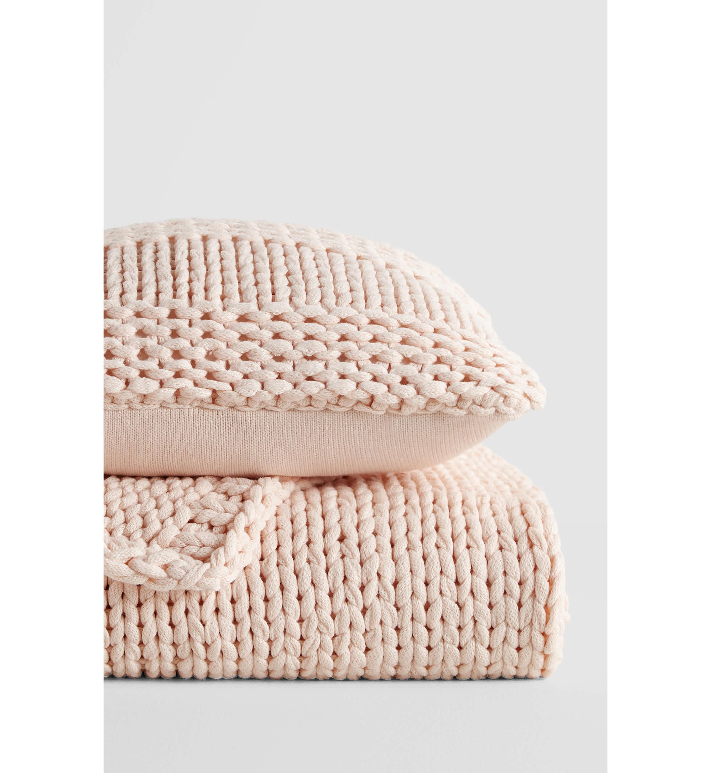 Chunky Knit Throw Blanket & Décor Pillow Bundle