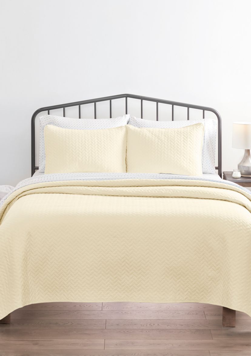 Premium Ultra Soft Herring Pattern Quilted Coverlet Set