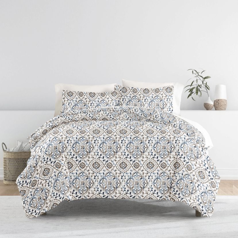 Duvet Cover Set Patterned Microfiber Ultra Soft Bedding in Oasis