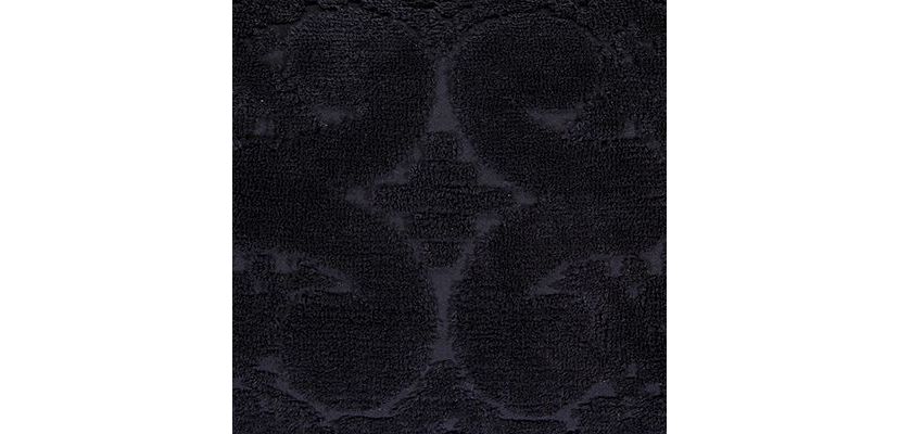 Ashton Collection Bedspread Set with Shams