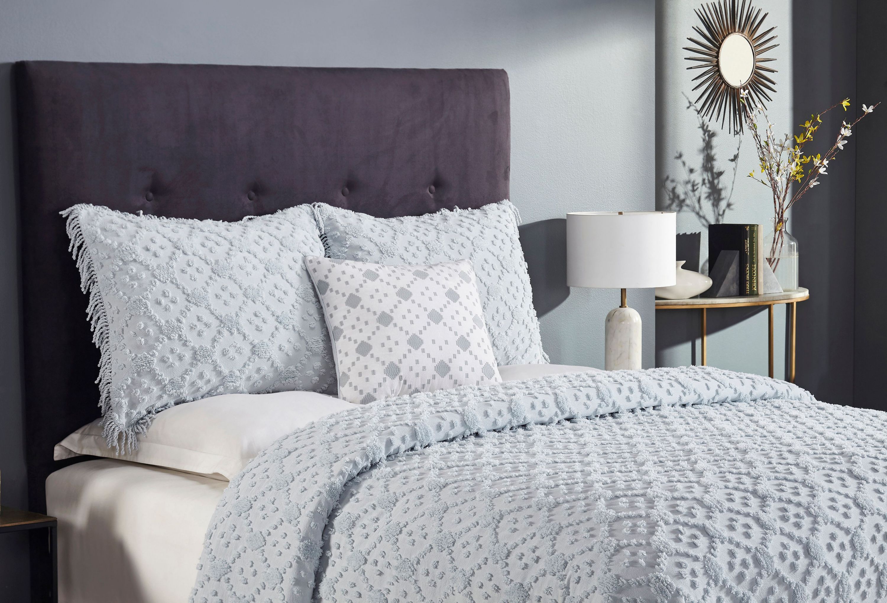 Charleston Collection 4 PC Bedspread Set with Shams