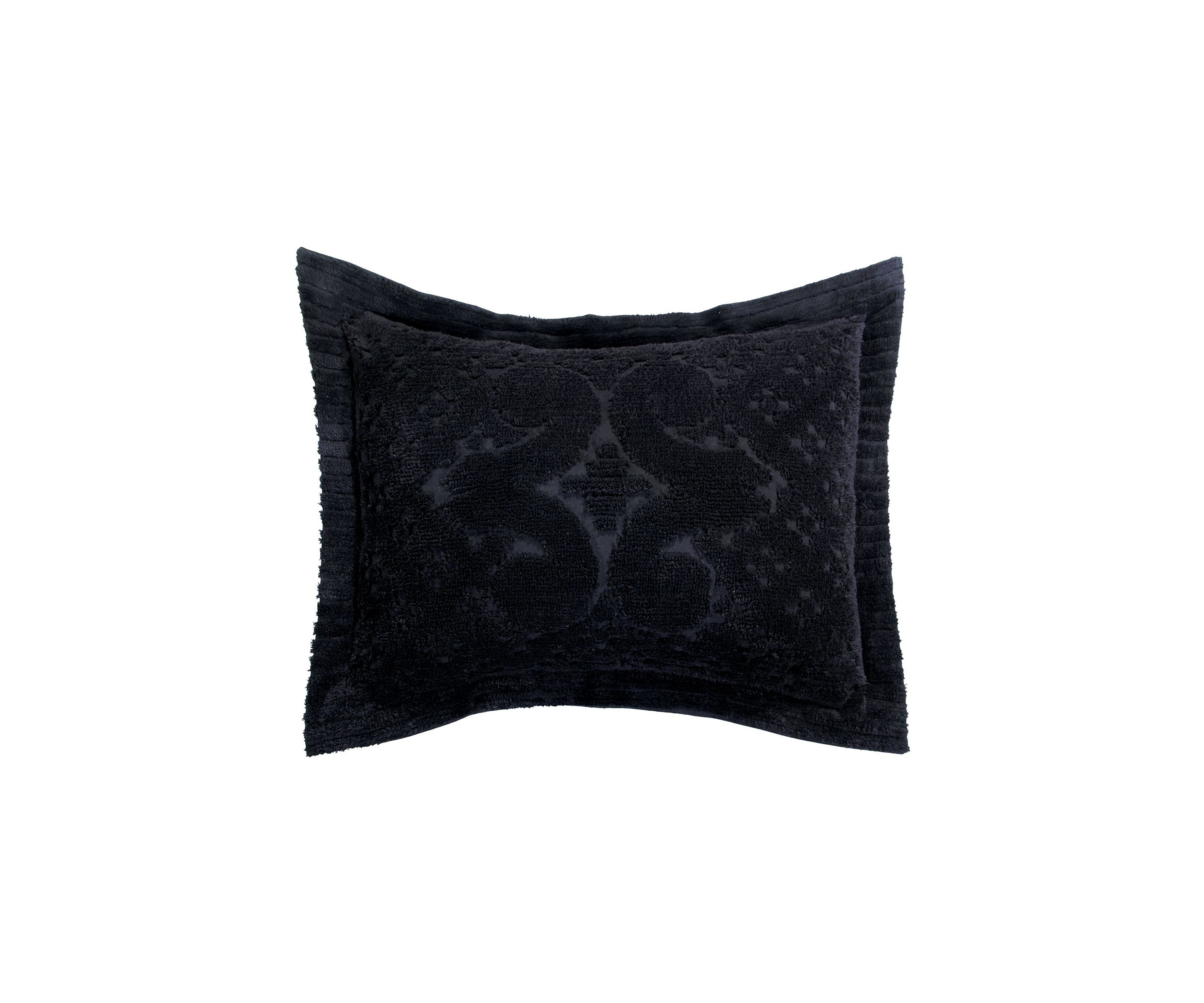 Ashton Collection Bedspread Set with Shams