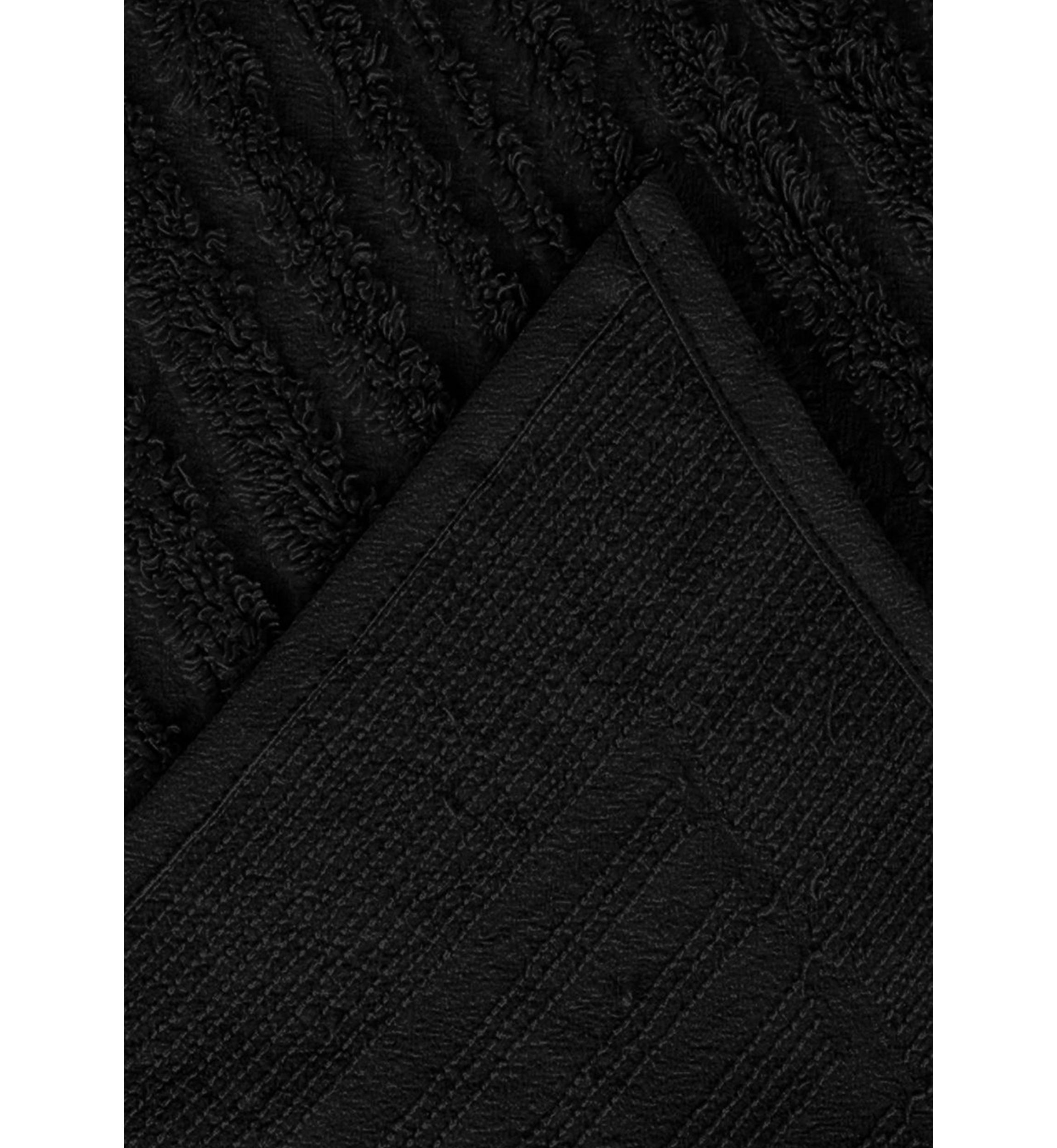 Ashton Collection Bedspread Set with Shams