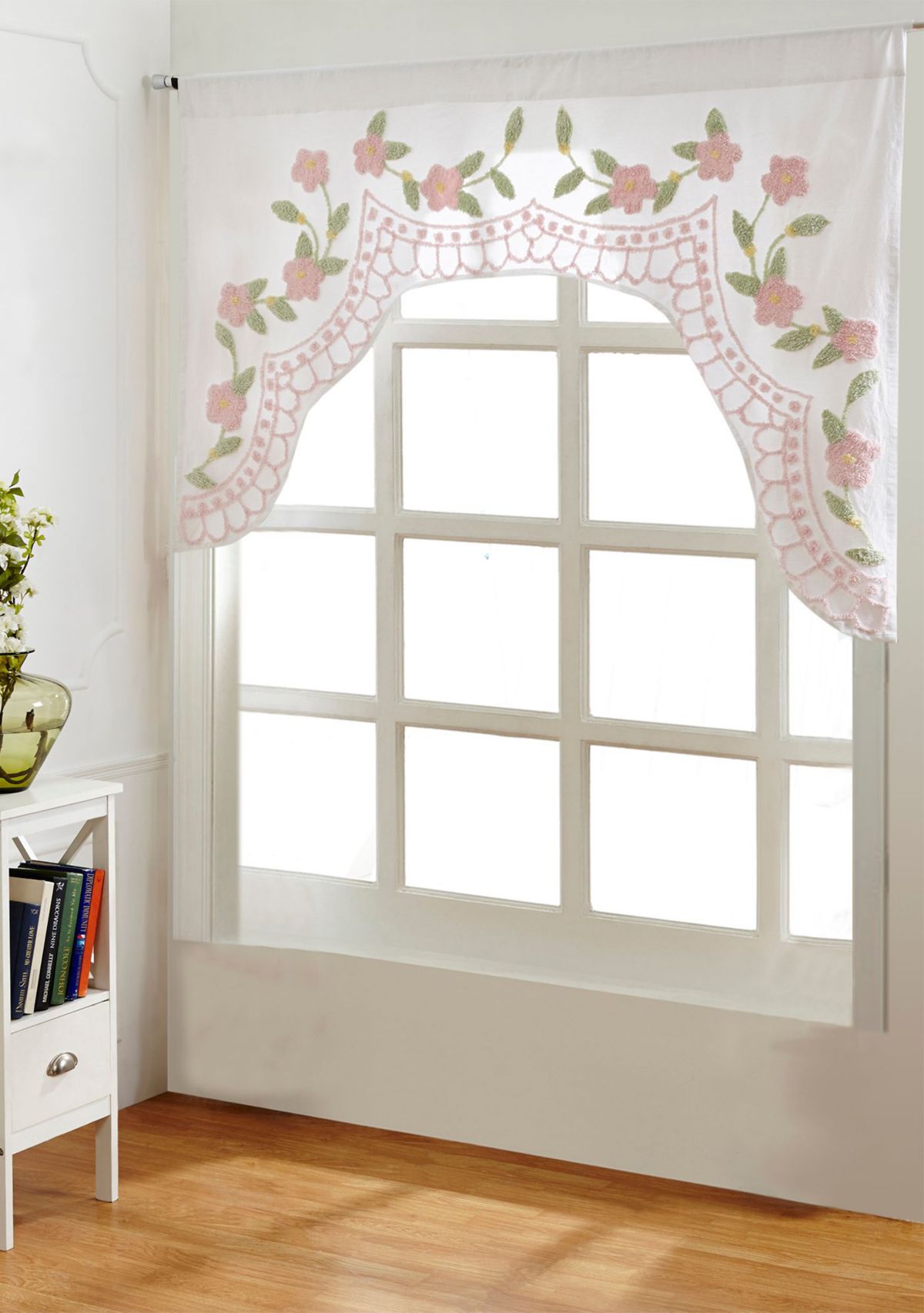 Bloomfield Collection 7 PC Bedspread Set with Shams