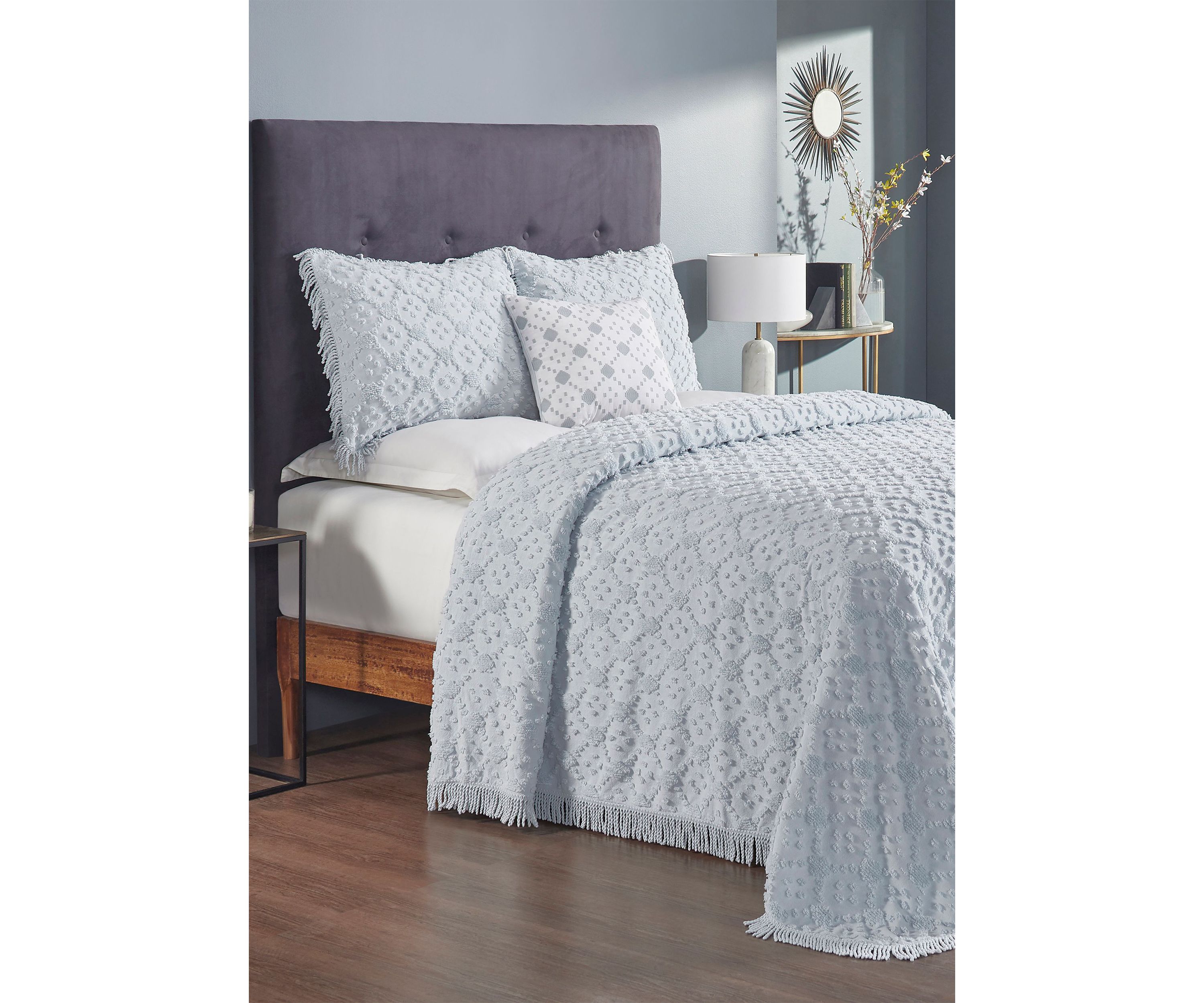 Charleston Collection 4 PC Bedspread Set with Shams