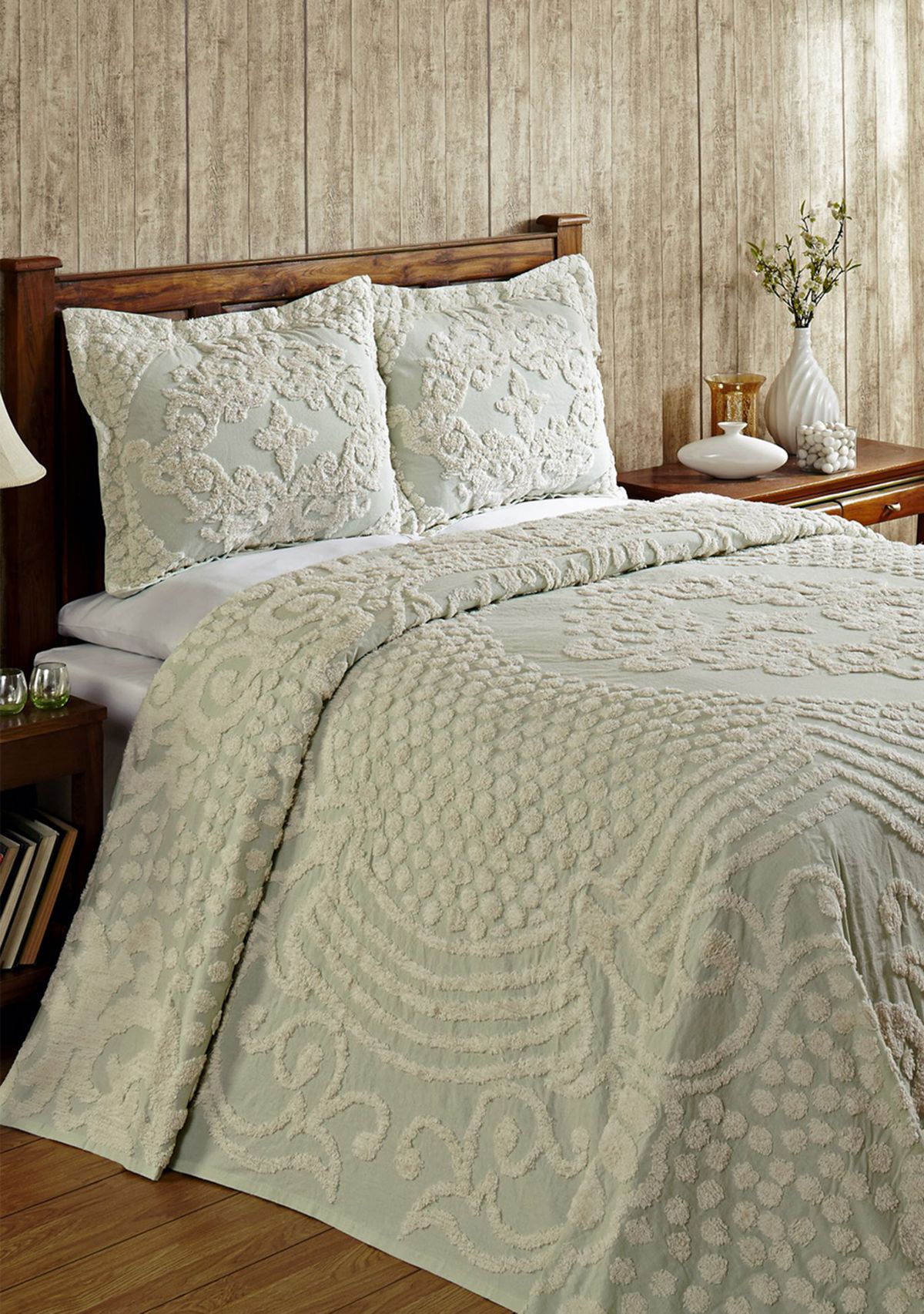 Florence Collection Bedspread Set with Shams