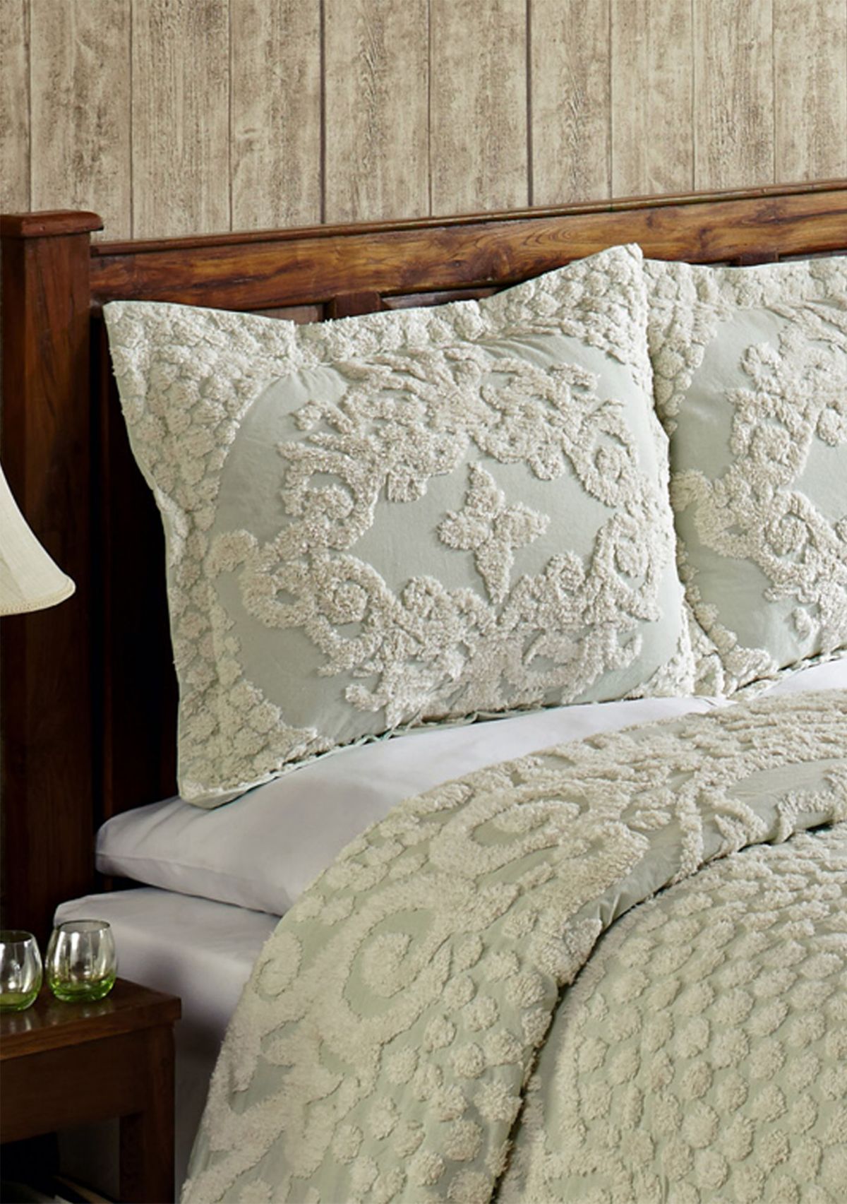 Florence Collection Bedspread Set with Shams