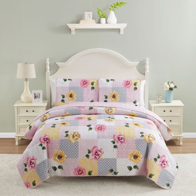 Floral Patchwork Printed Quilt Set