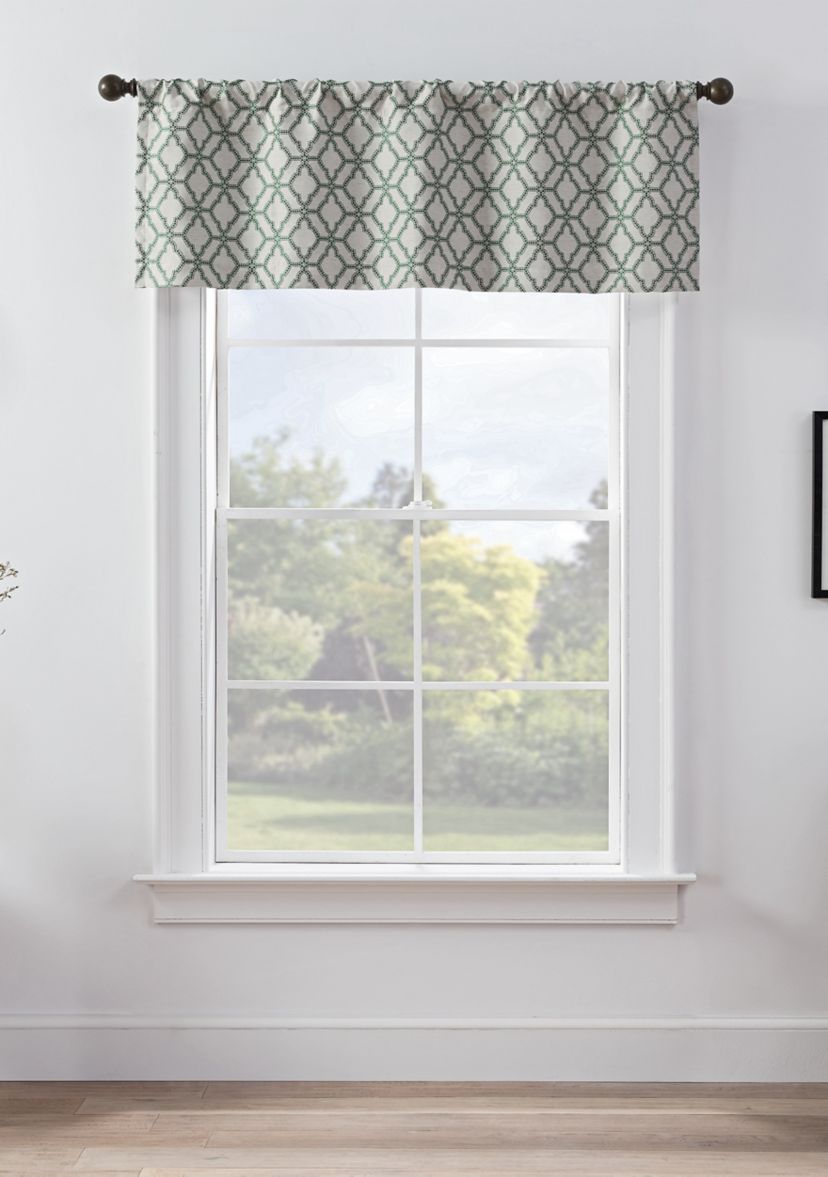 Lollie Valance