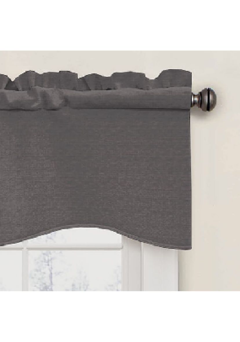 Kendall Blackout Wave Curtain Valance