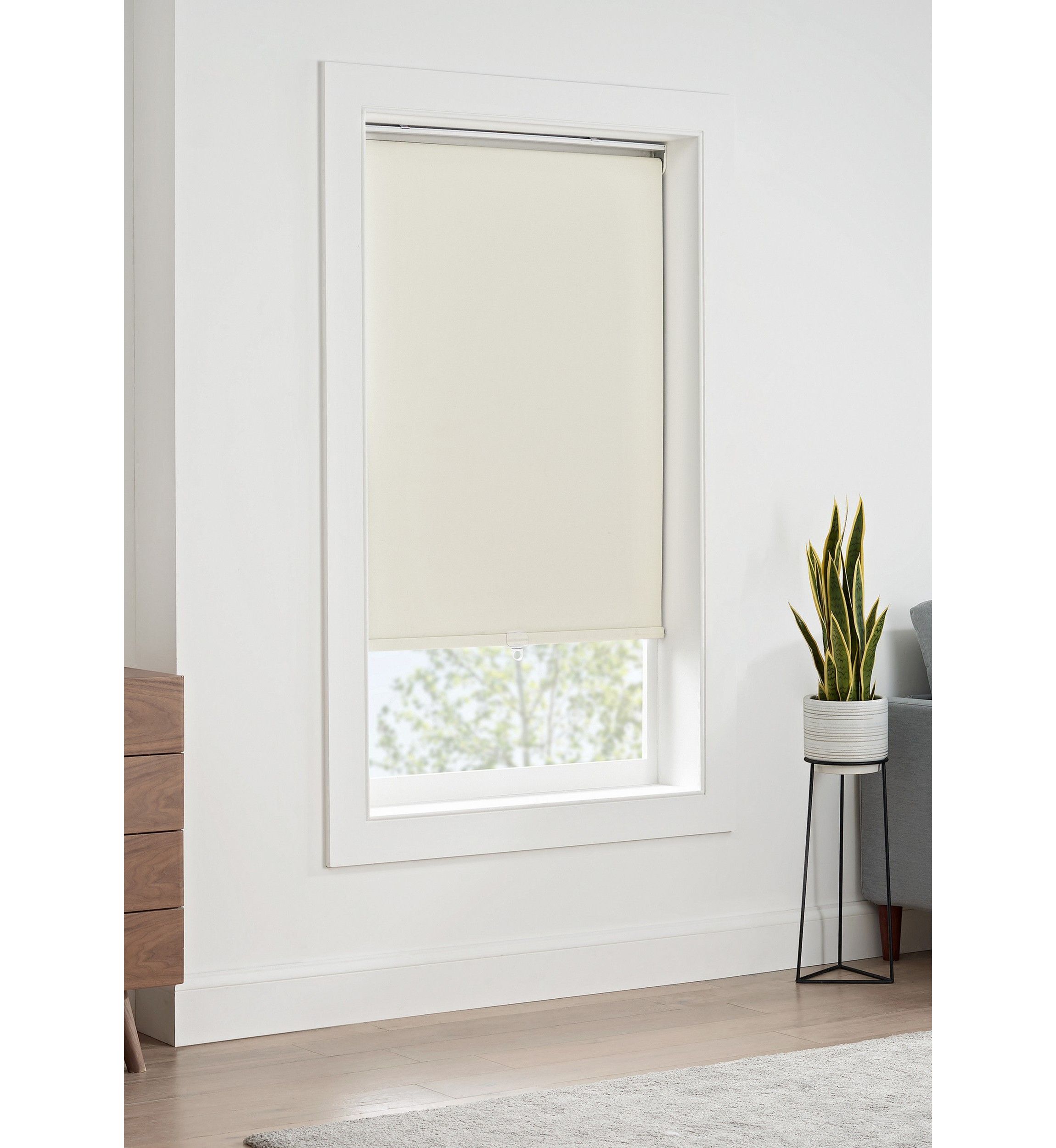 ARBOR BLACKOUT ROLLER SHADE