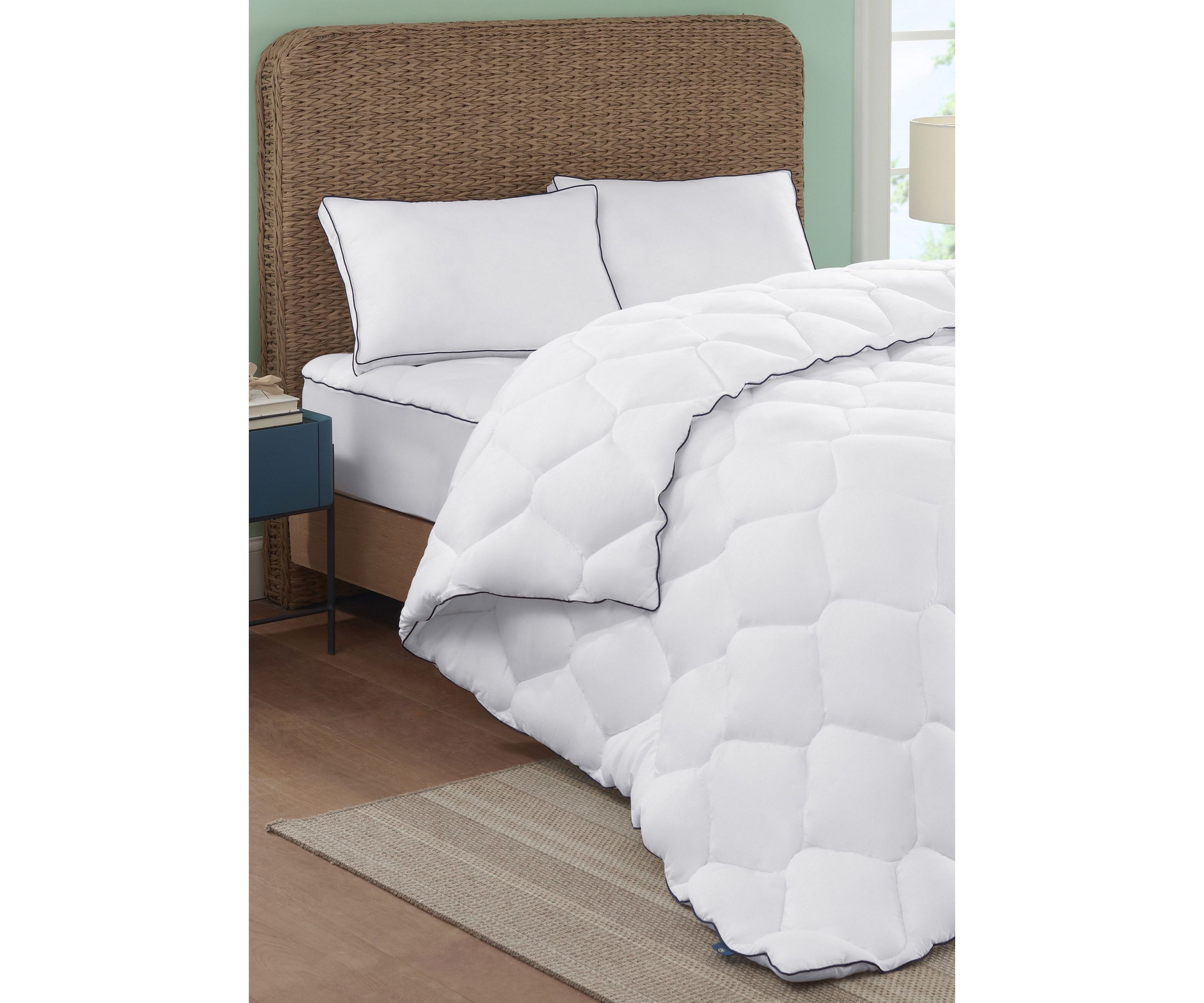 Serta Ocean Breeze Down Alternative Comforter