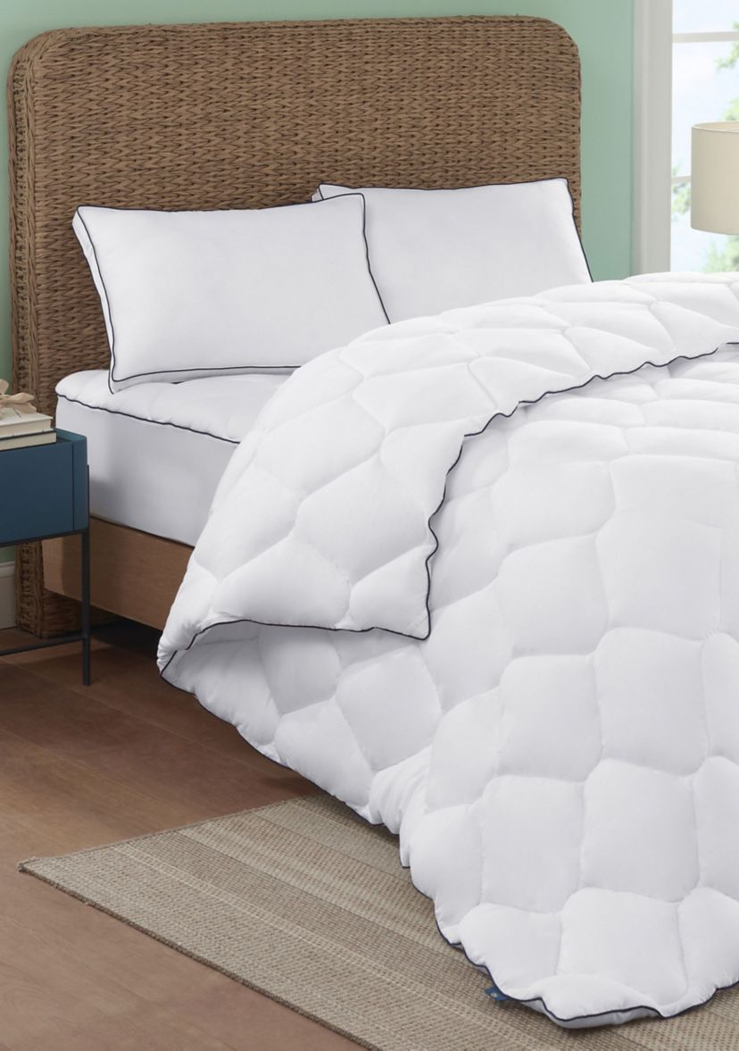 Serta Ocean Breeze Down Alternative Comforter