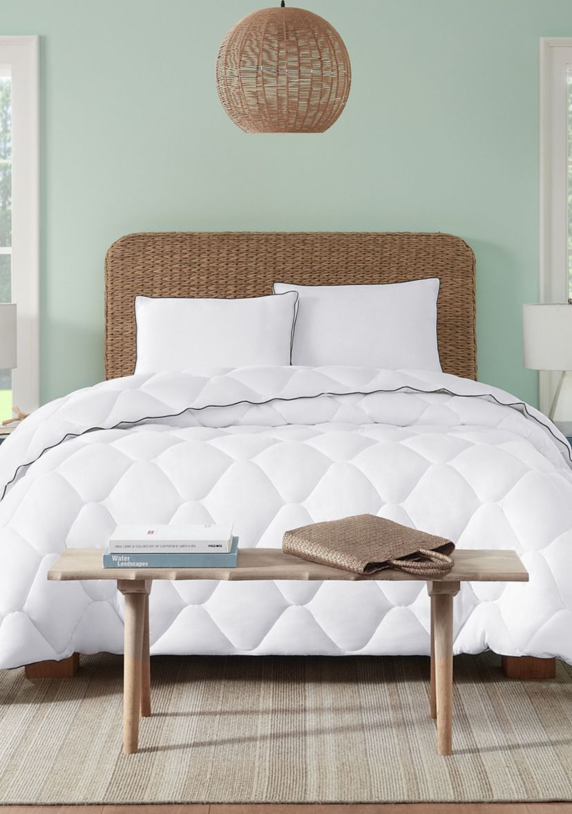 Serta Ocean Breeze Down Alternative Comforter