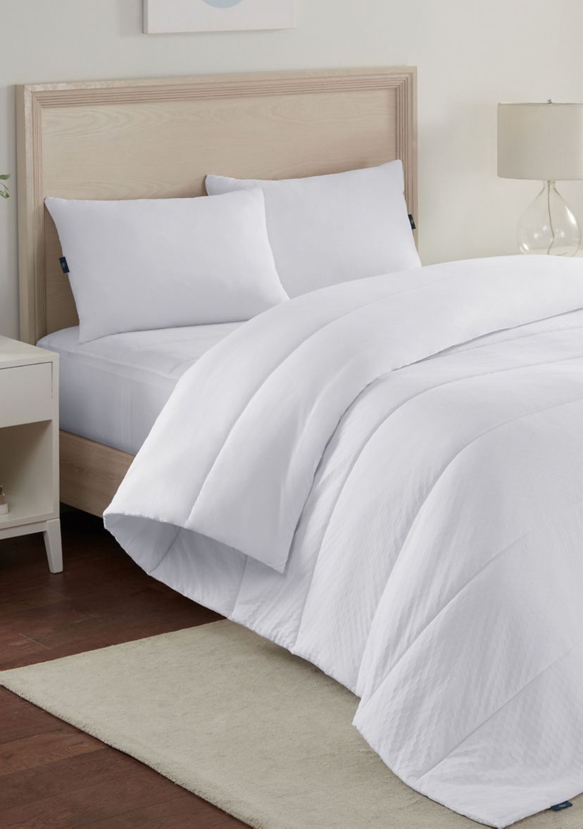 Serta Power Chill Down Alternative Comforter