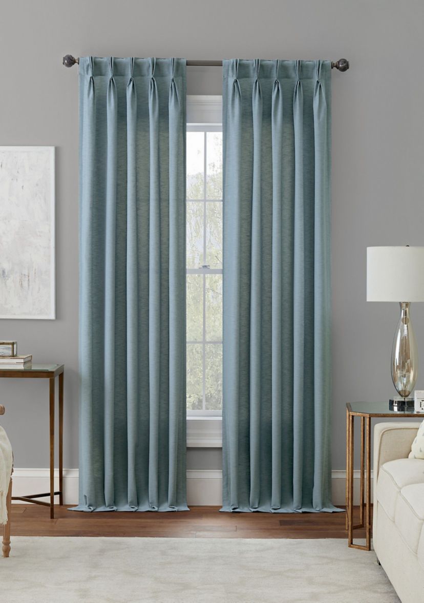 SERENDIPITY 5 PLEAT LIGHT FILTERING PANEL