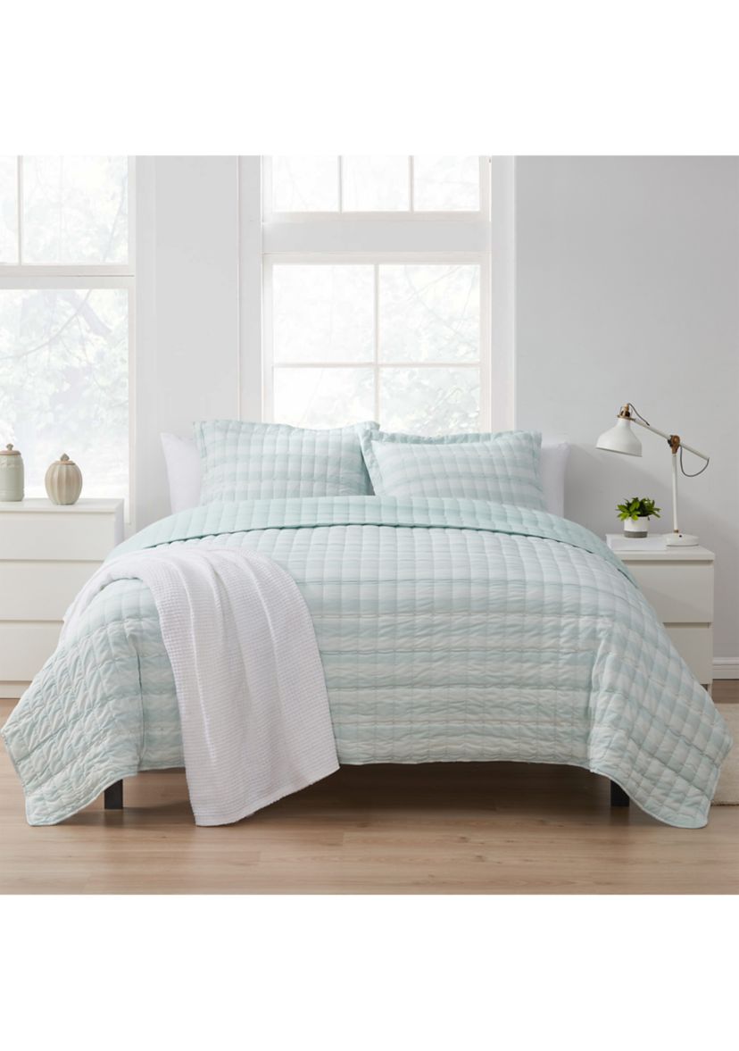 Embroidered Checkered Quilt and Pillow Sham Set