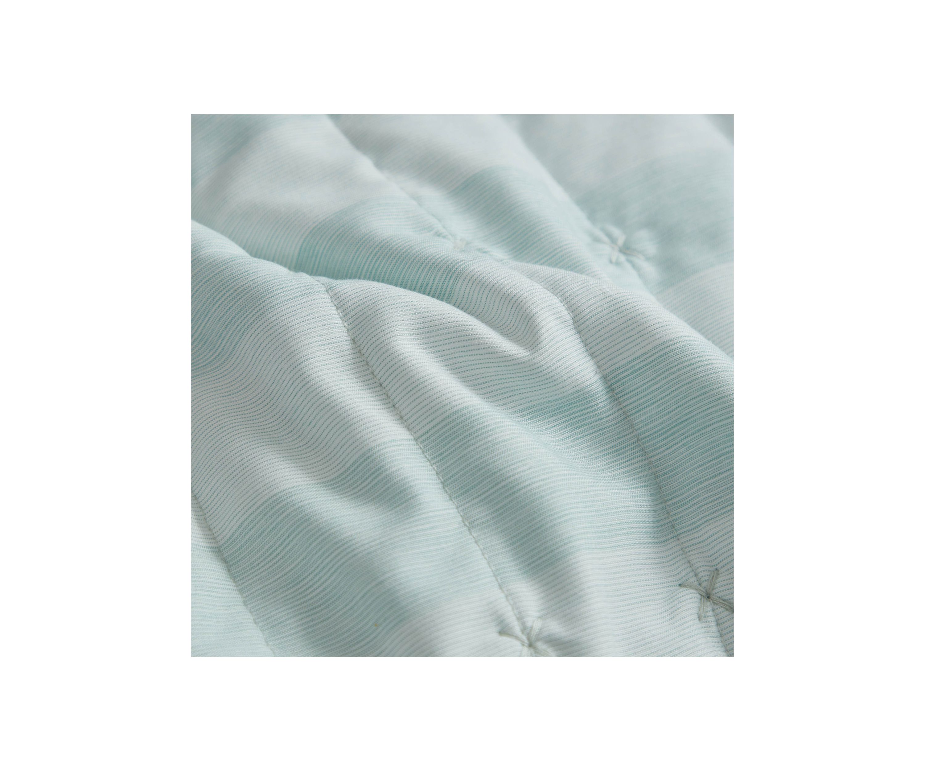 Embroidered Checkered Quilt and Pillow Sham Set