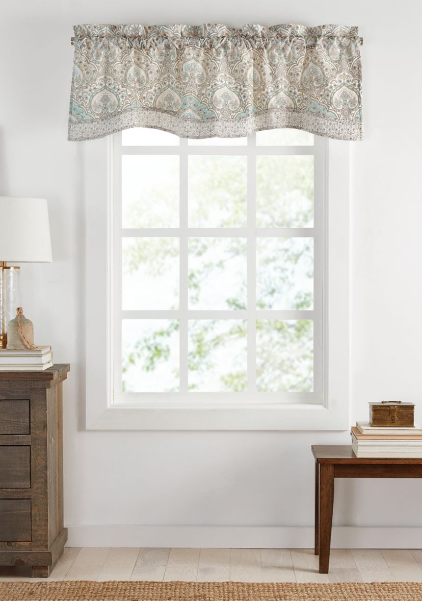 60 in x 18 in Damask Valance 