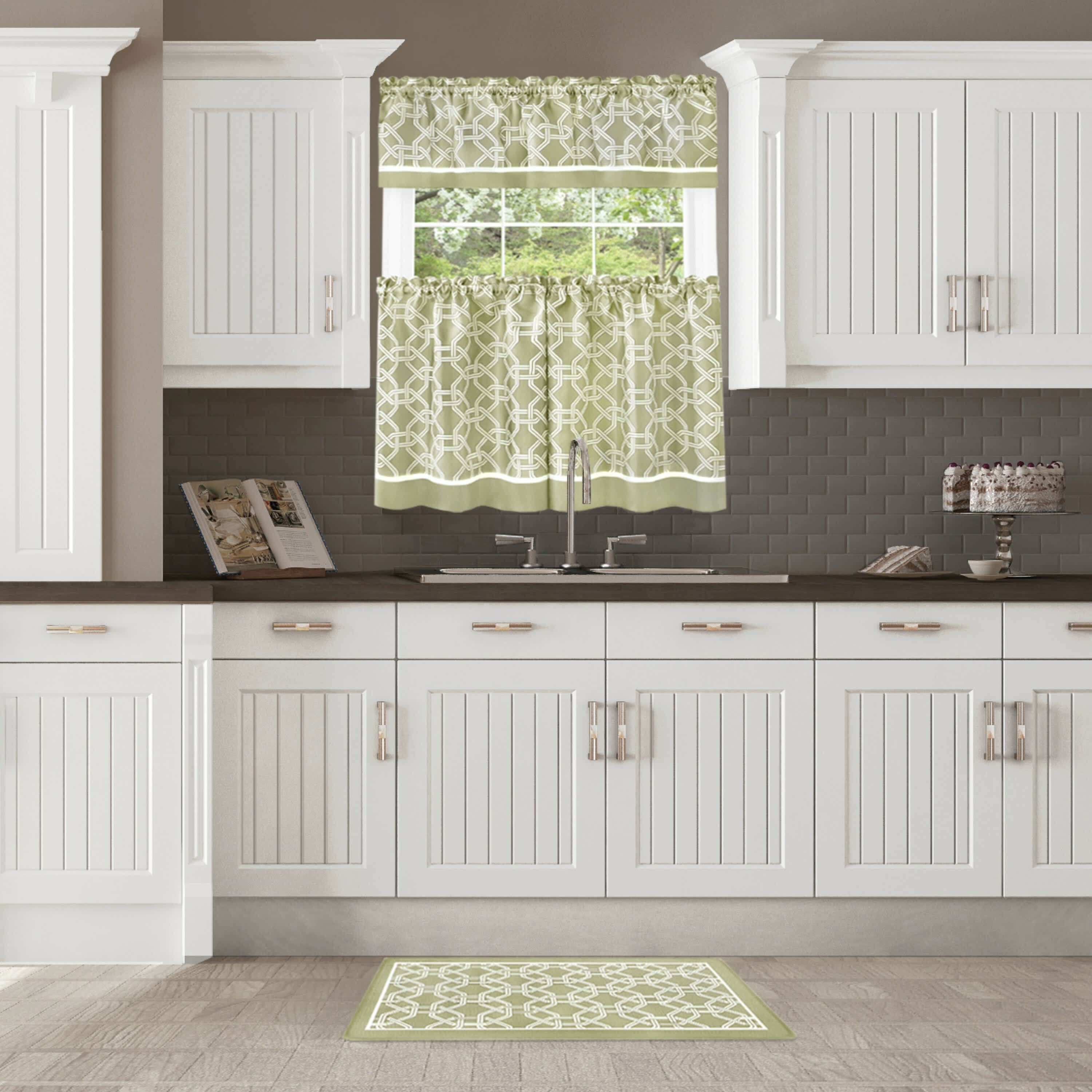 Arlington Curtain Tier and Valance Set