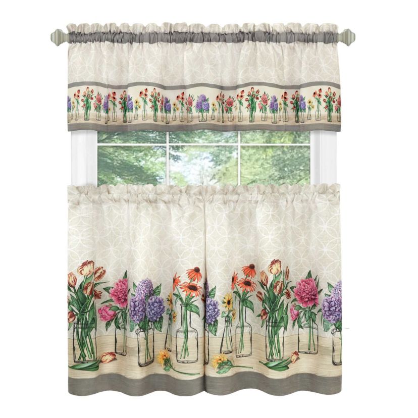 Garden Blooms Printed Tier & Valance Set