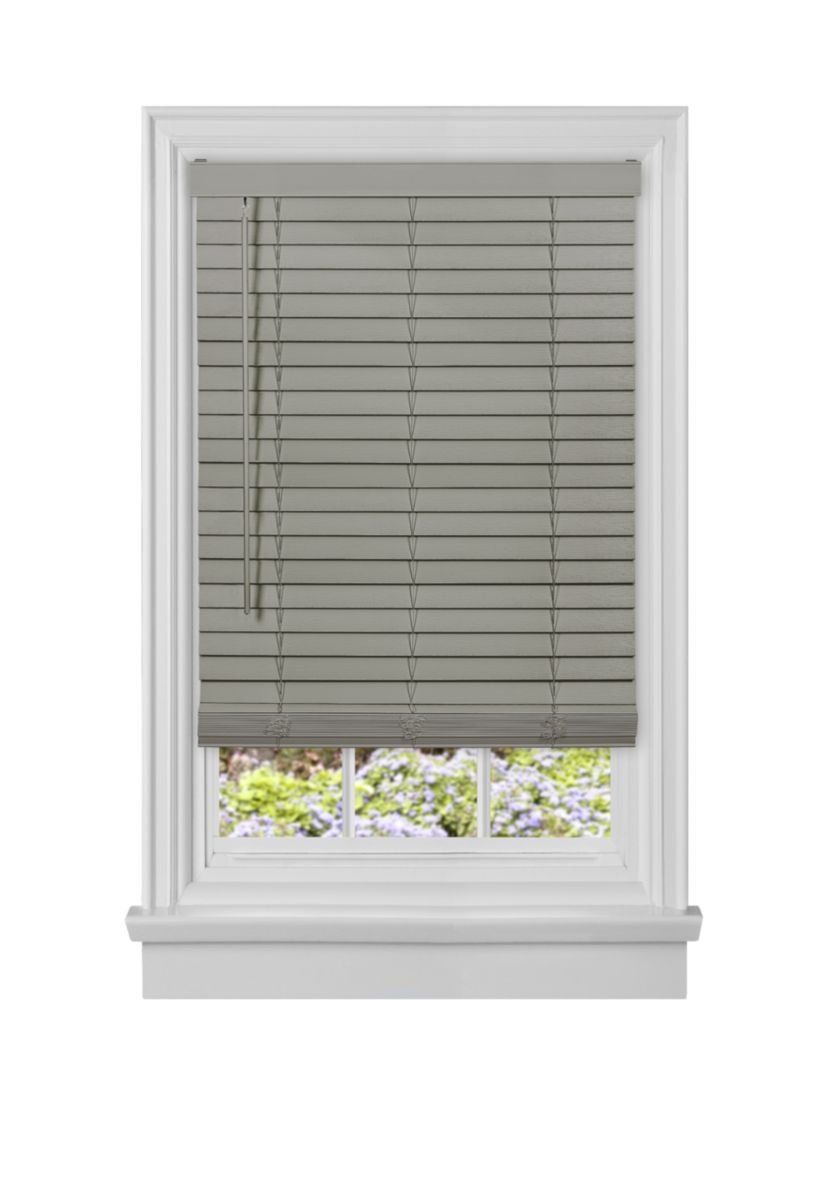 Cordless GII Madera Falsa 2" Faux Wood Plantation Blind
