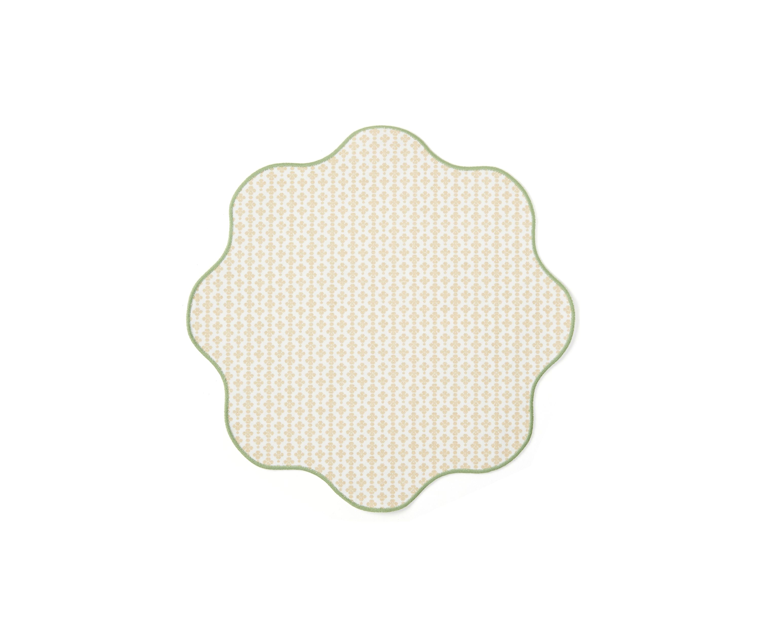 Reversible Floral Printed Scalloped Placemat