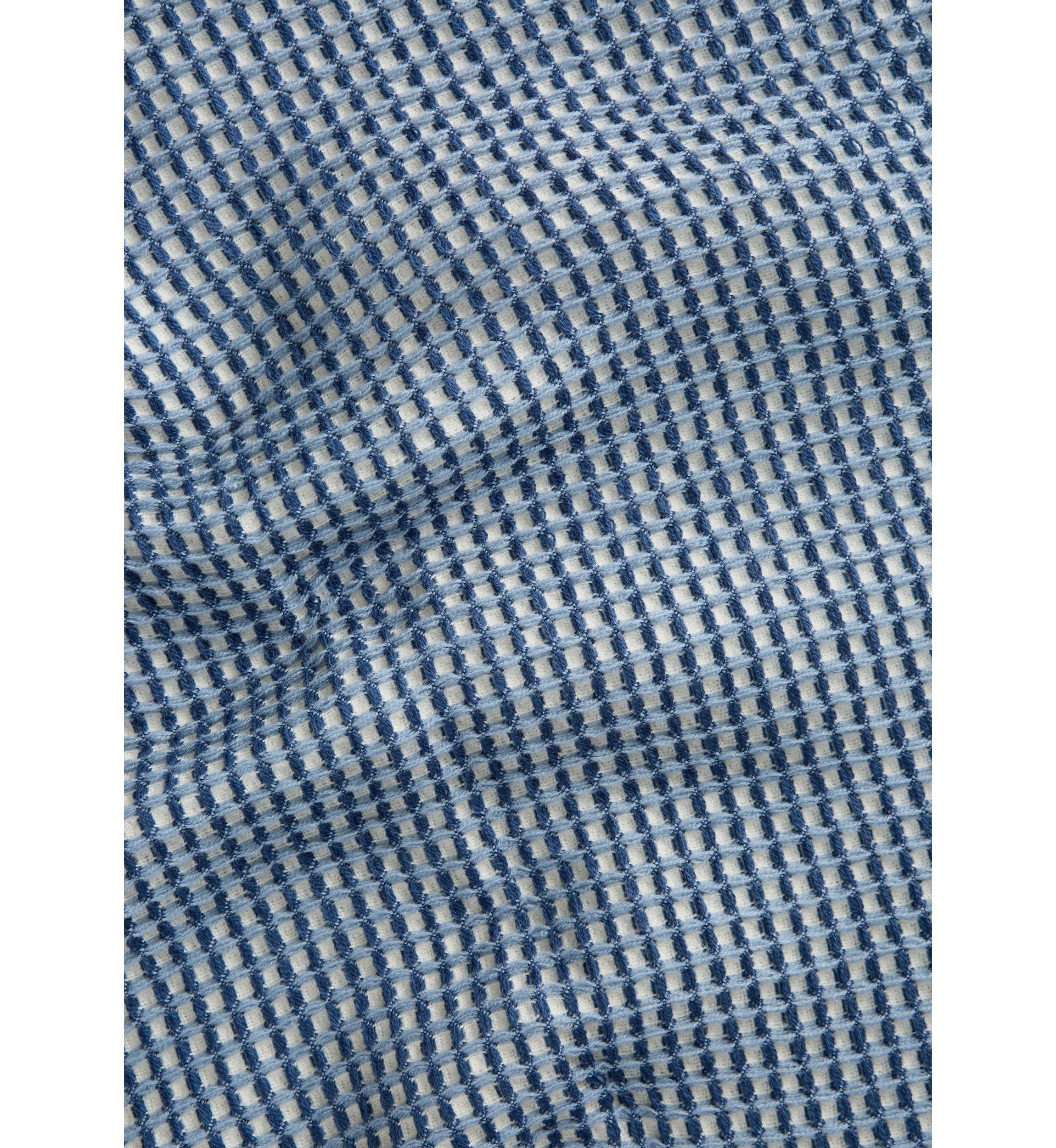 Waffle Knit Fringe Throw Blanket