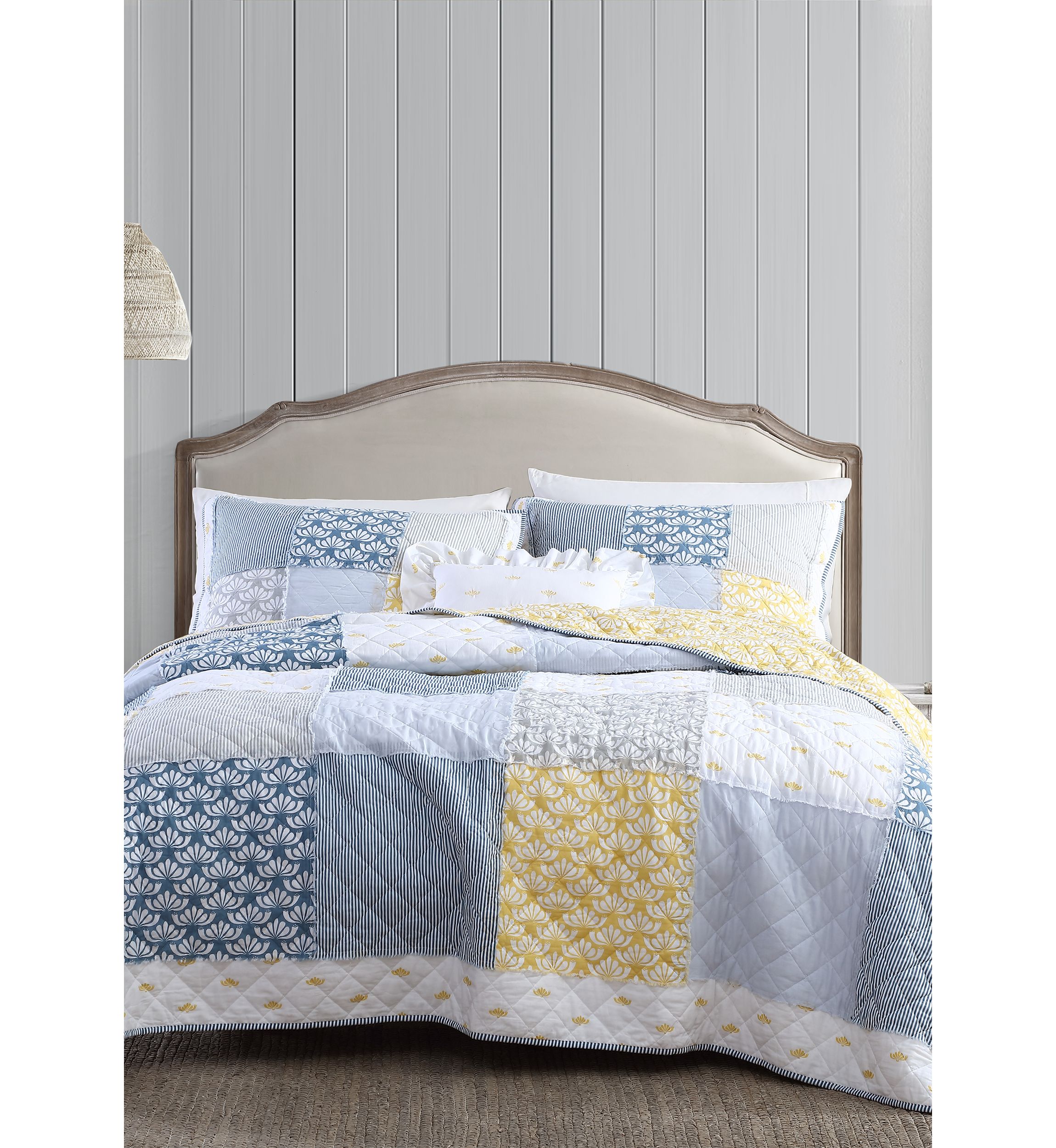 Vintage Wallpaper Sham