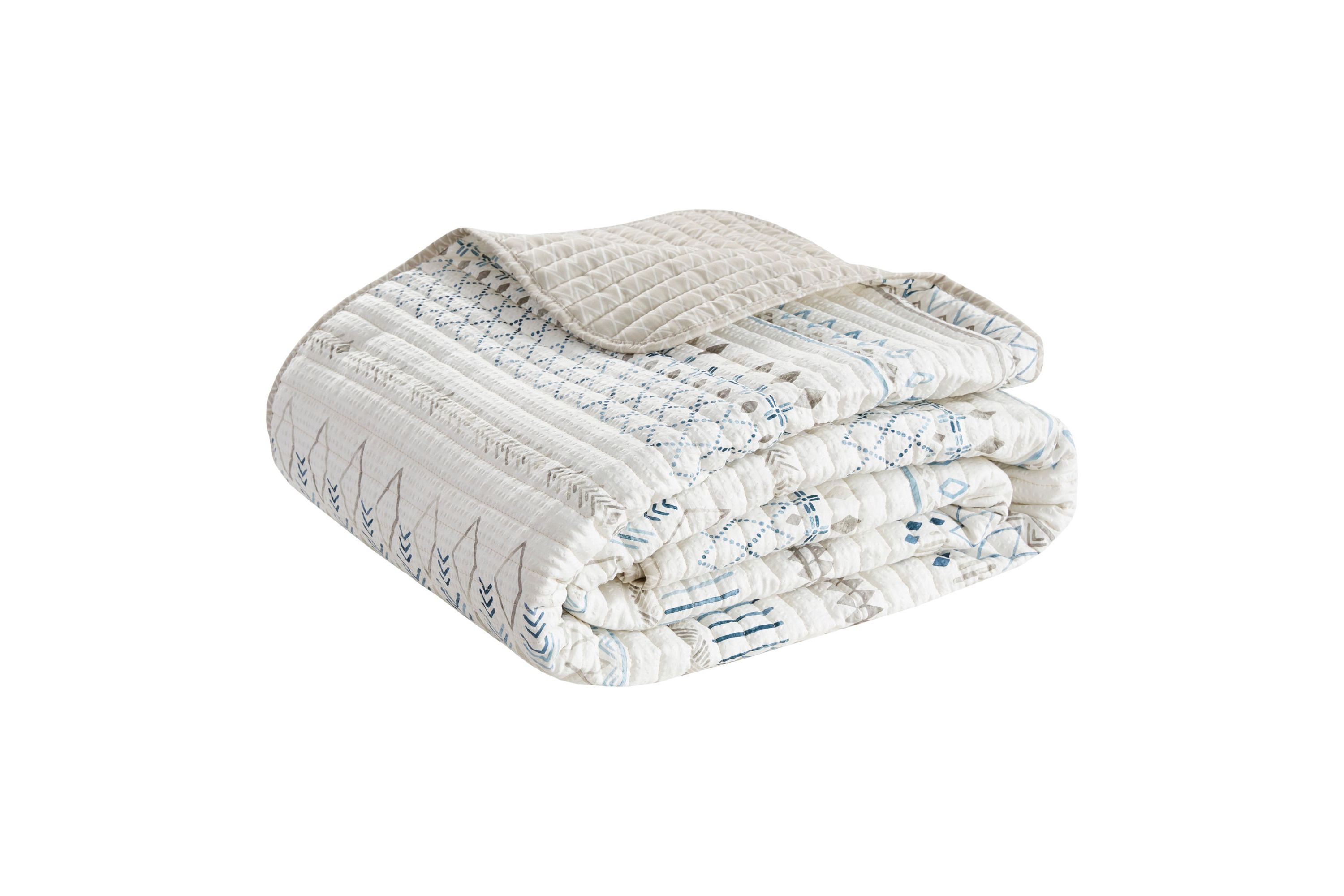 Fraser 3 Piece Printed Microfiber Seersucker Quilt Set