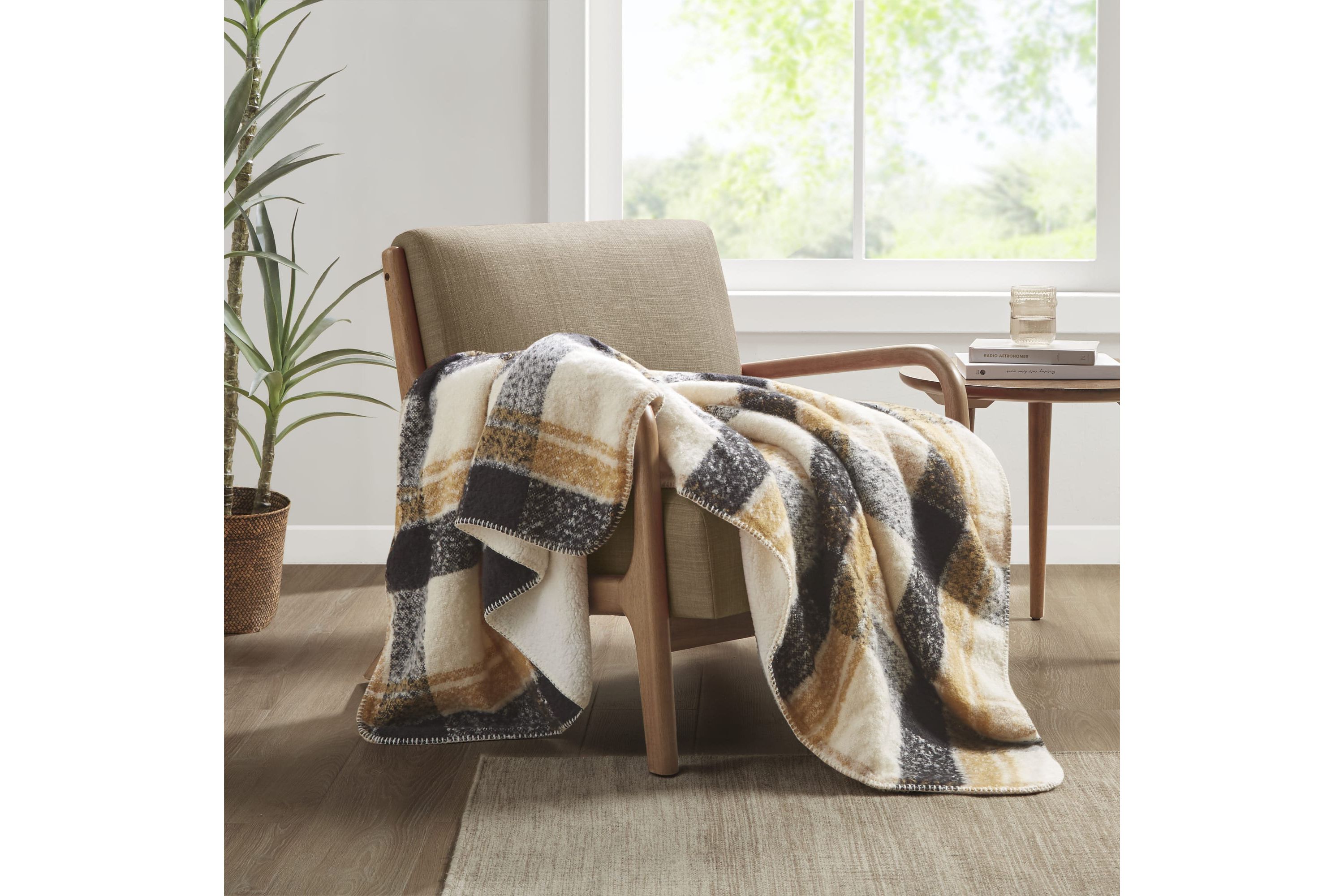 Bloomington Faux Mohair to Sherpa Throw