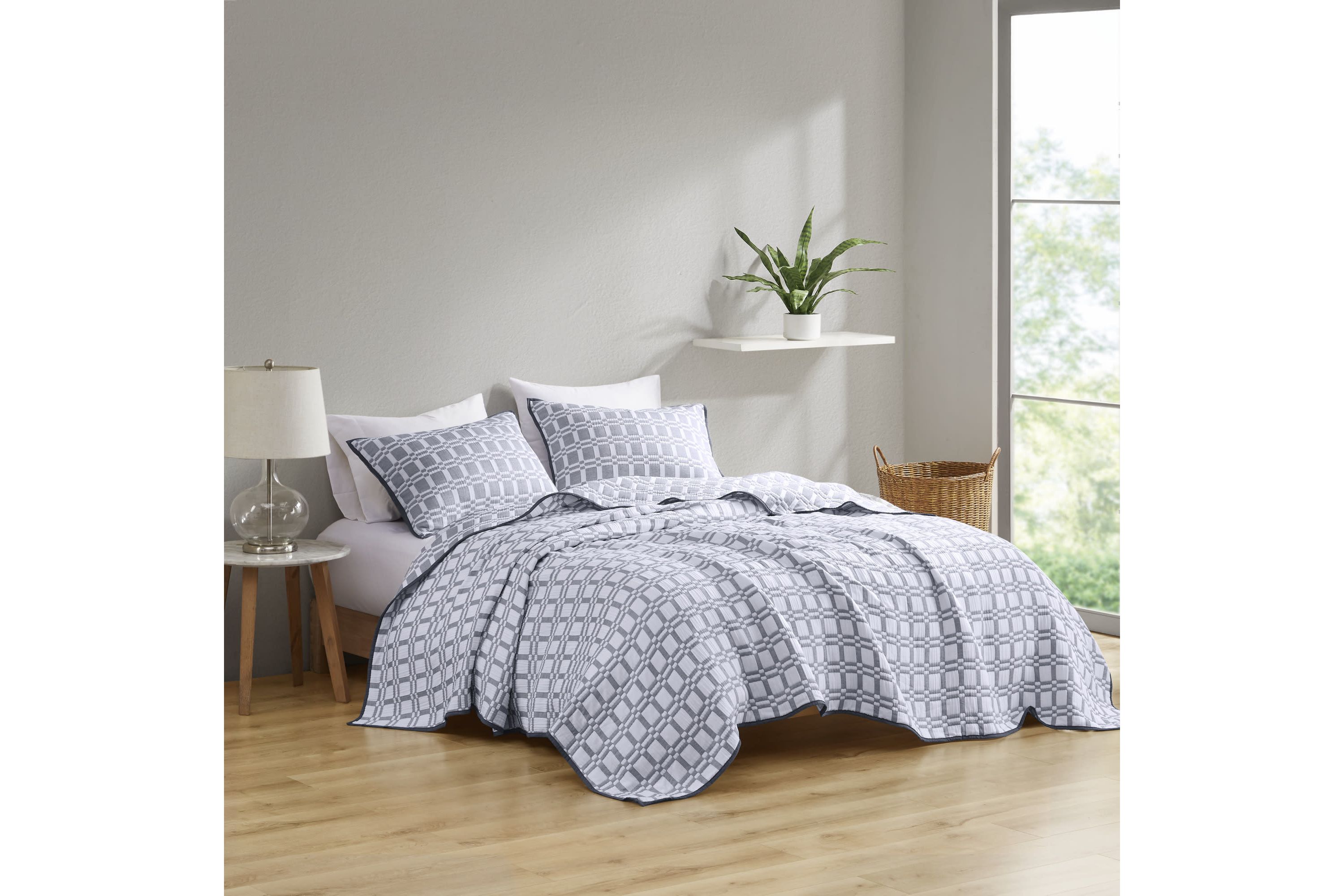 Harlow 3 Piece Reversible Matelasse Coverlet Set