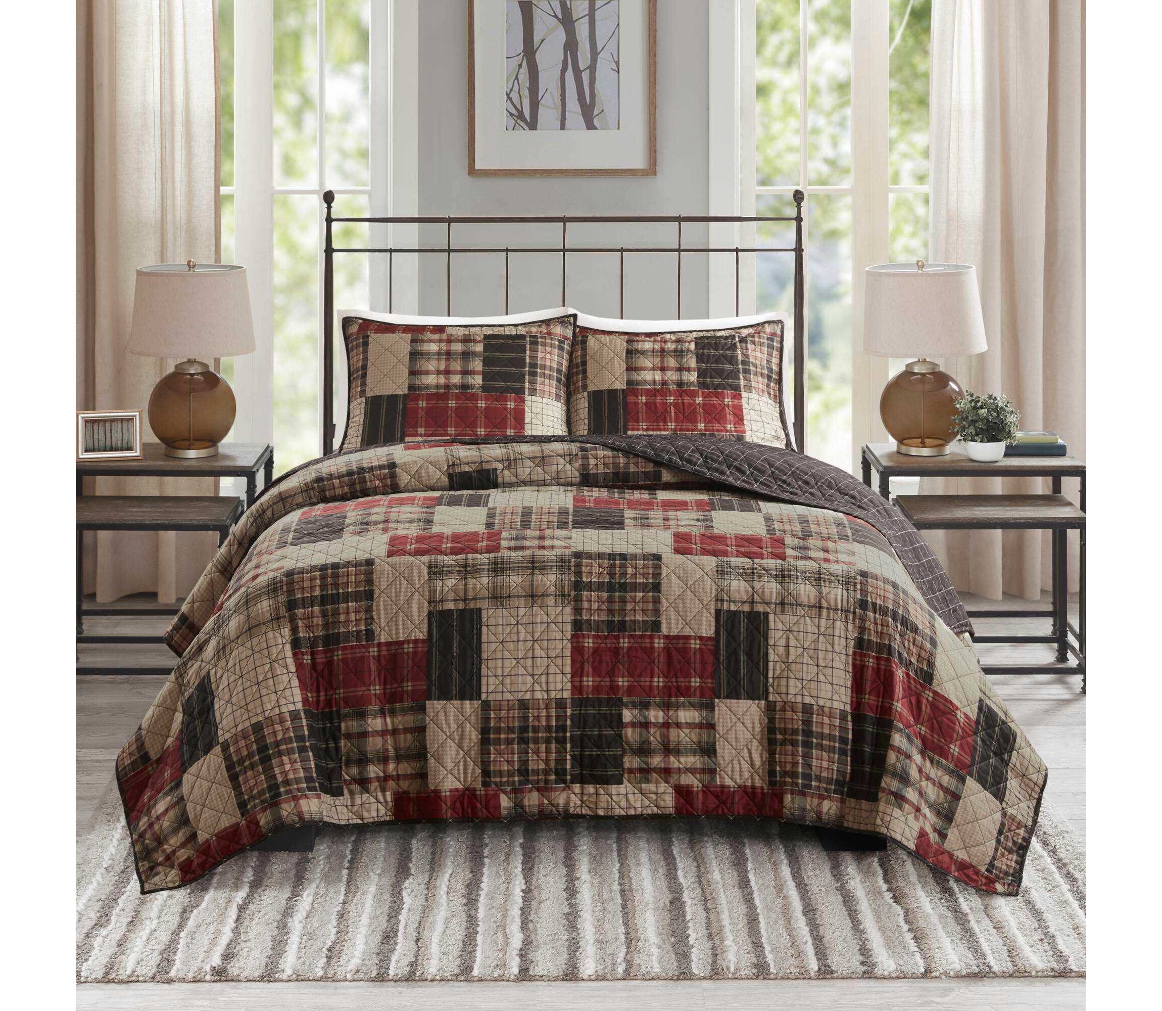 Timber 3 Piece Reversible Printed Quilt Set