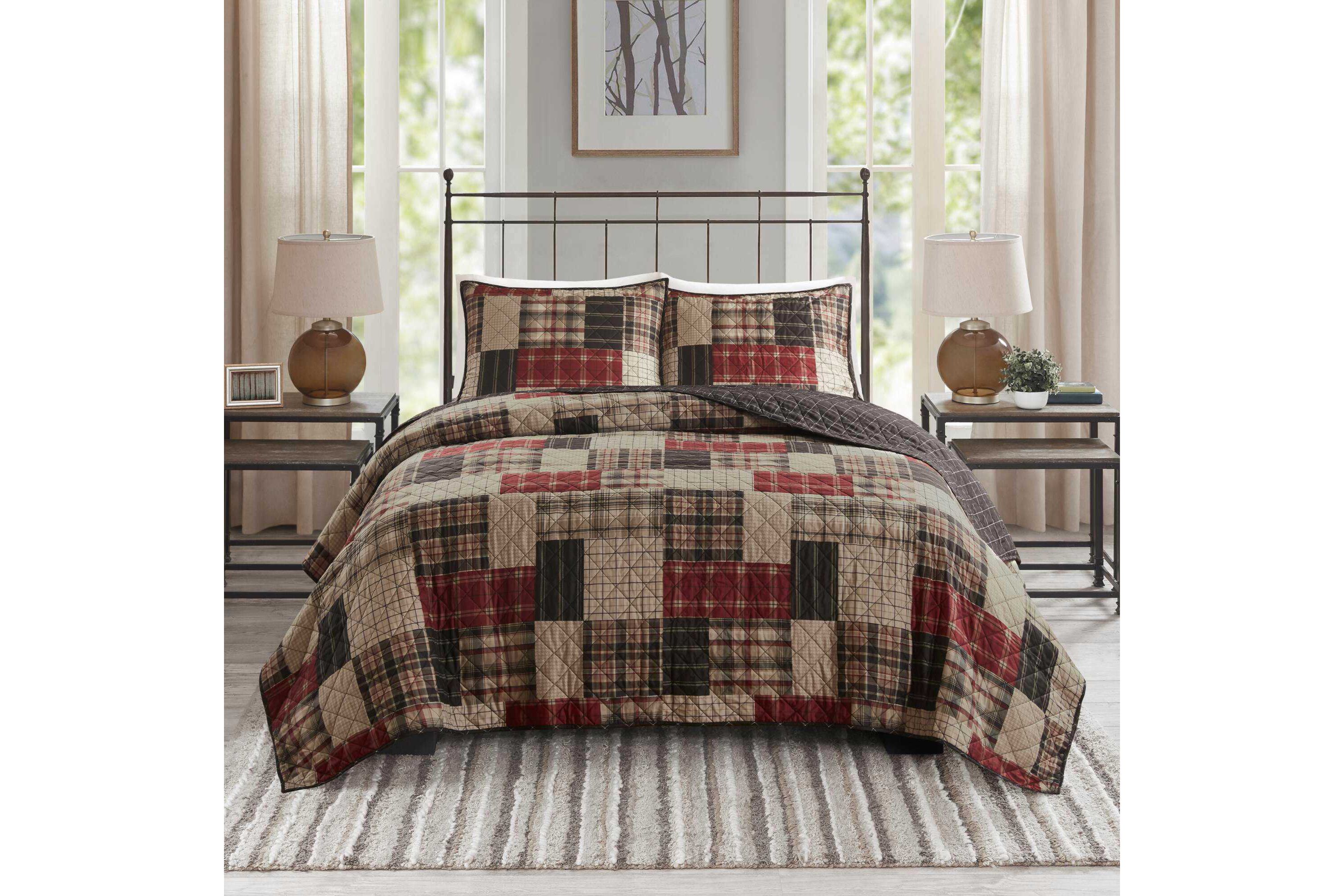 Timber 3 Piece Reversible Printed Quilt Set