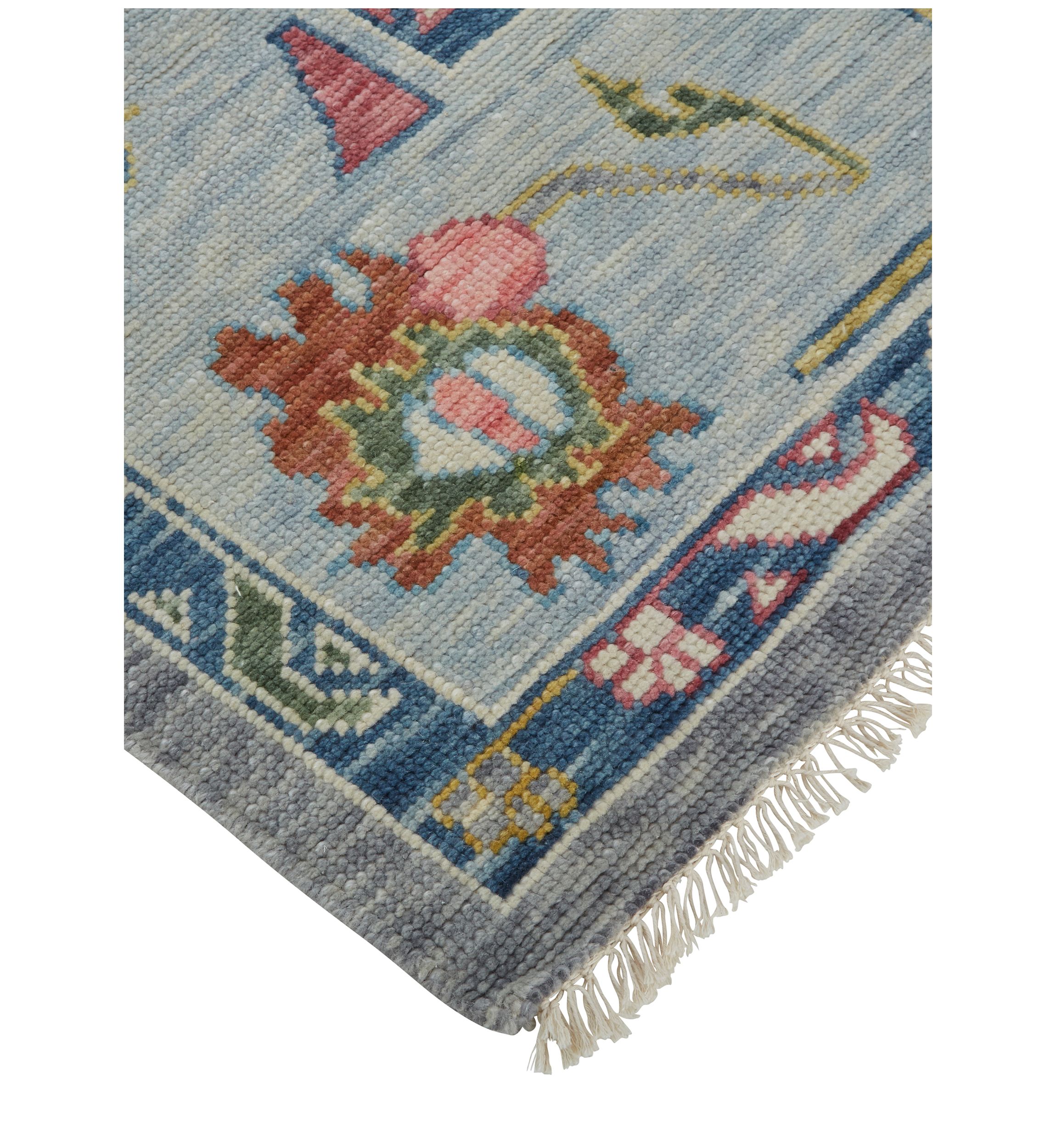 Larson Traditional Persian Area Rug