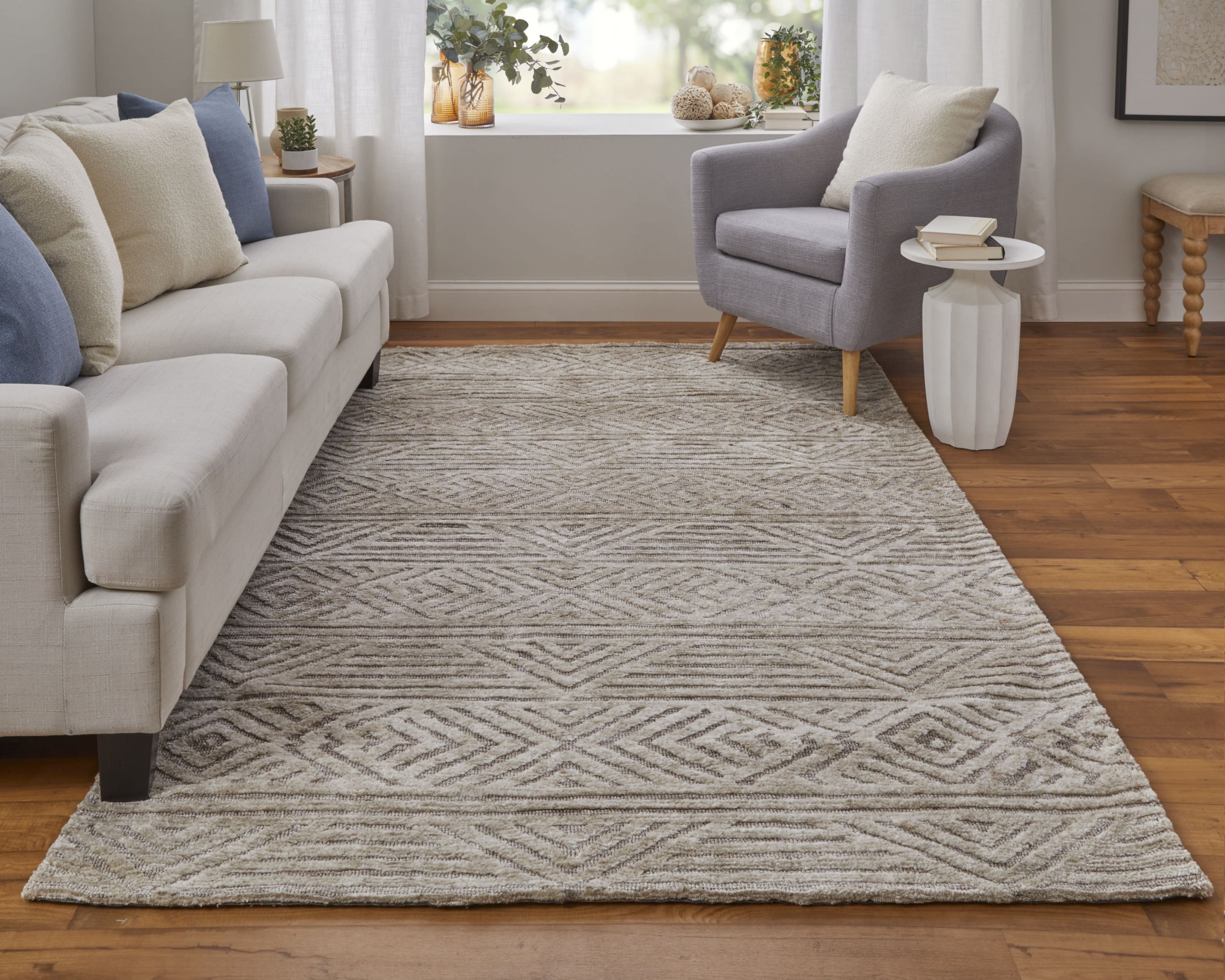 Oliena Modern Geometric Area Rug