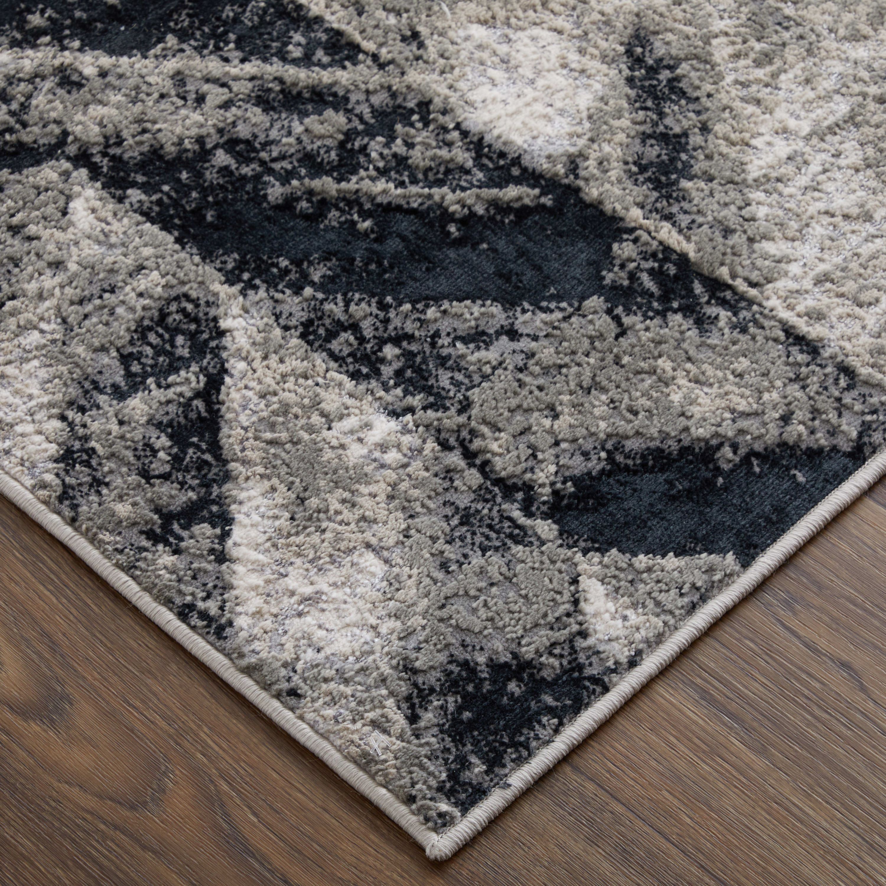 Orin Modern Chevron Area Rug