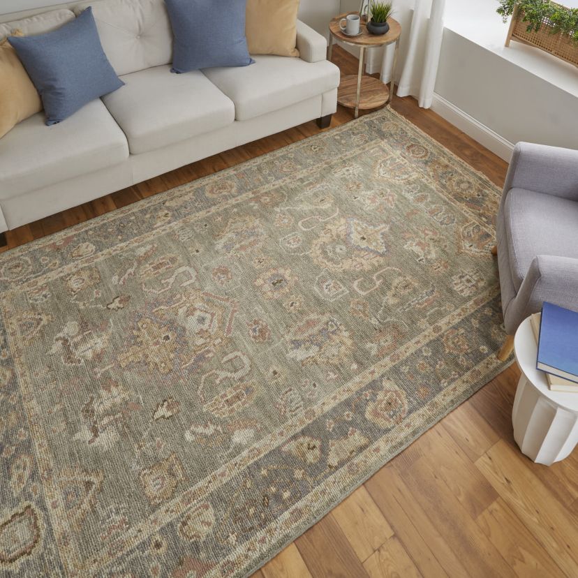 Irie Traditional Oriental Area Rug