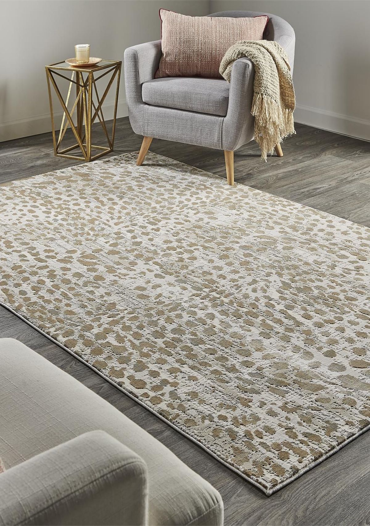 Vanhorn Modern Animal Print Area Rug