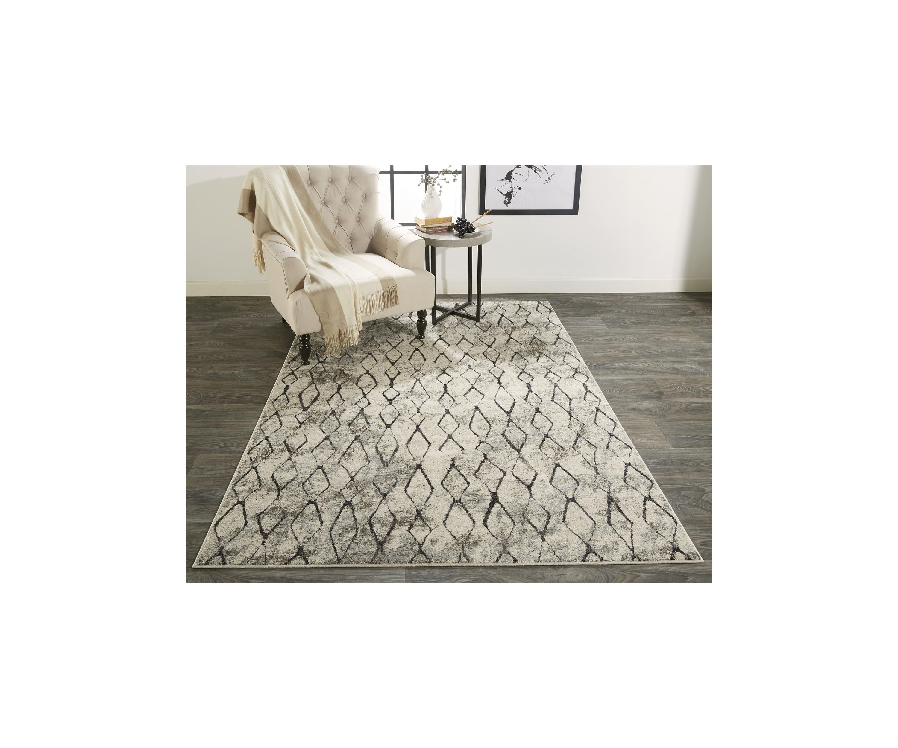 Kiba Transitional Diamond Area Rug