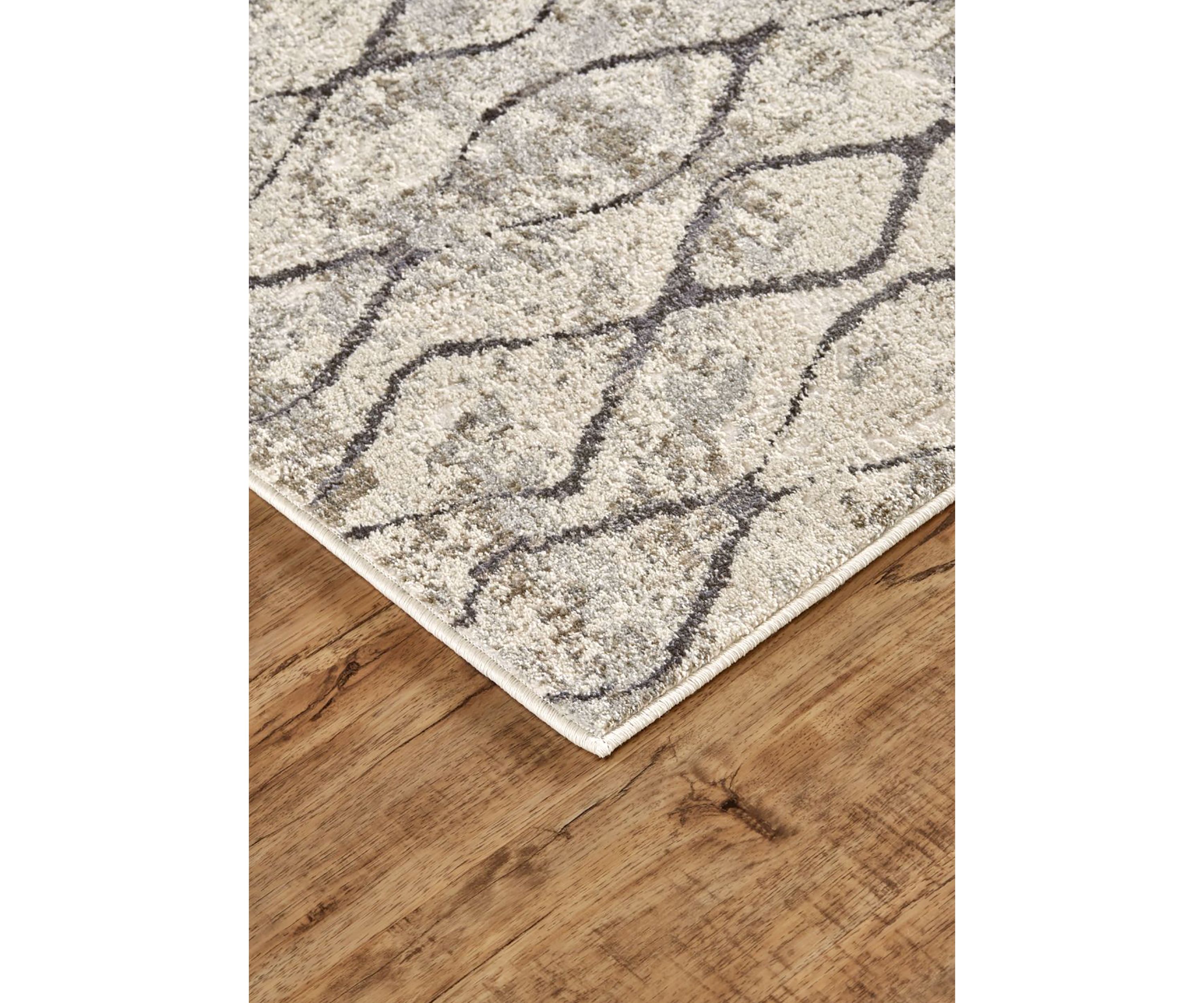 Kiba Transitional Diamond Area Rug