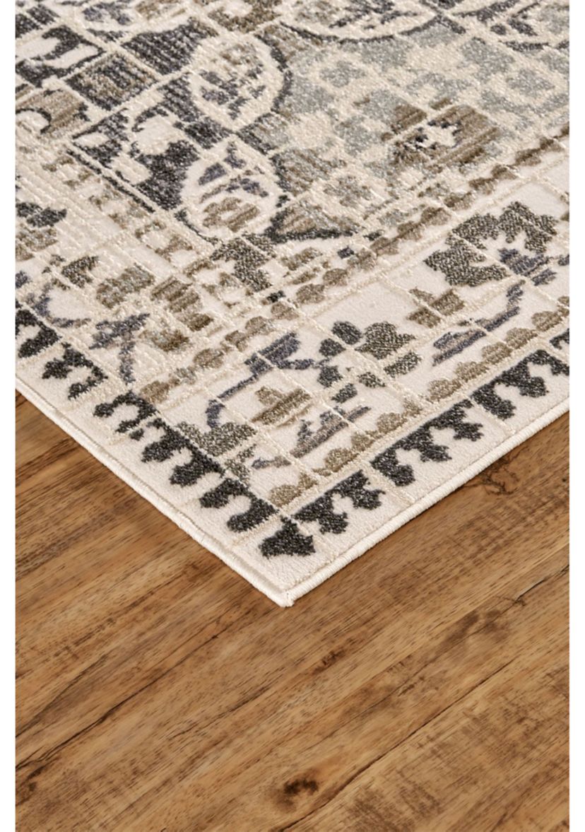Kiba Transitional Distressed Area Rug