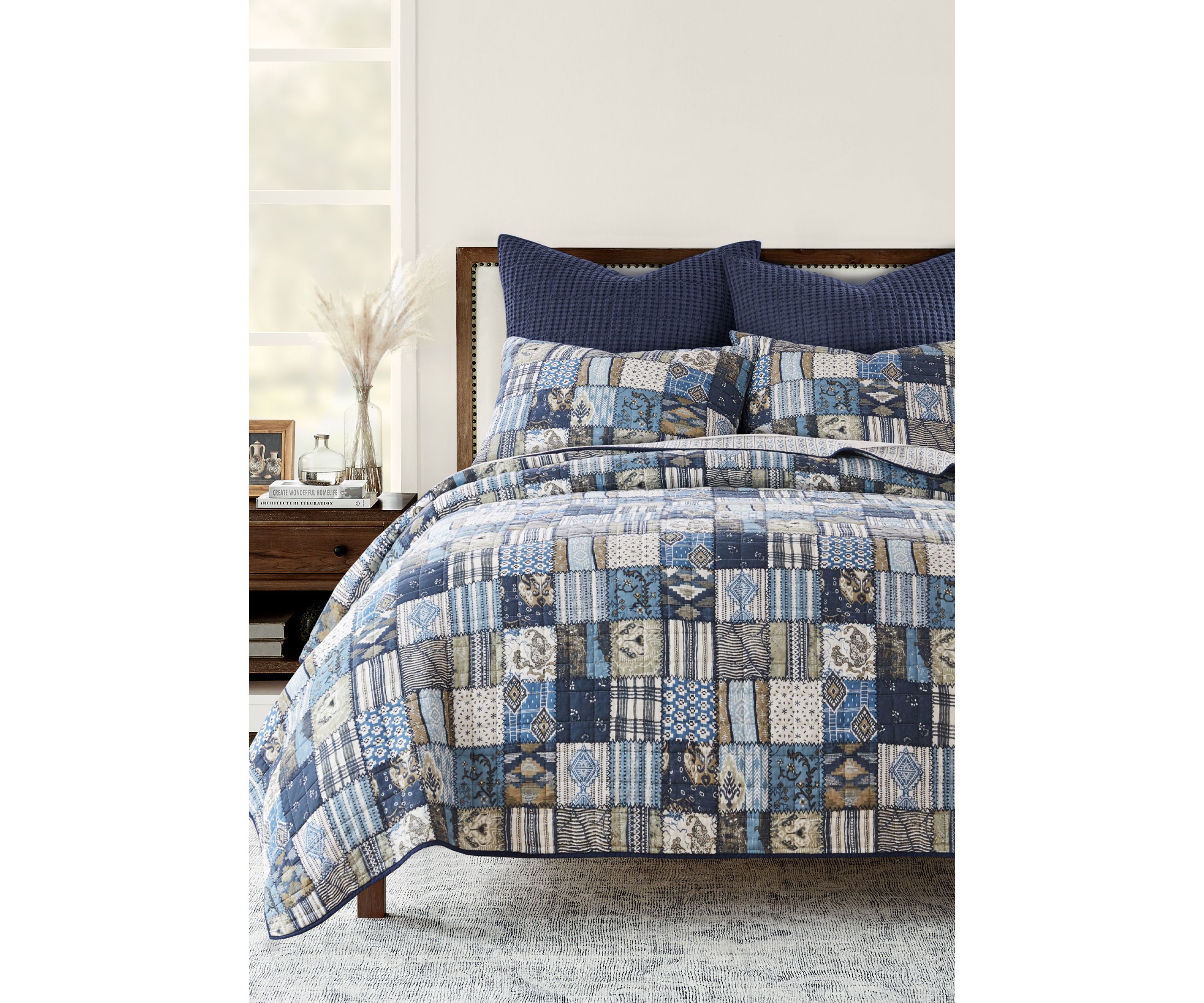 Ansara Blue Quilt Set