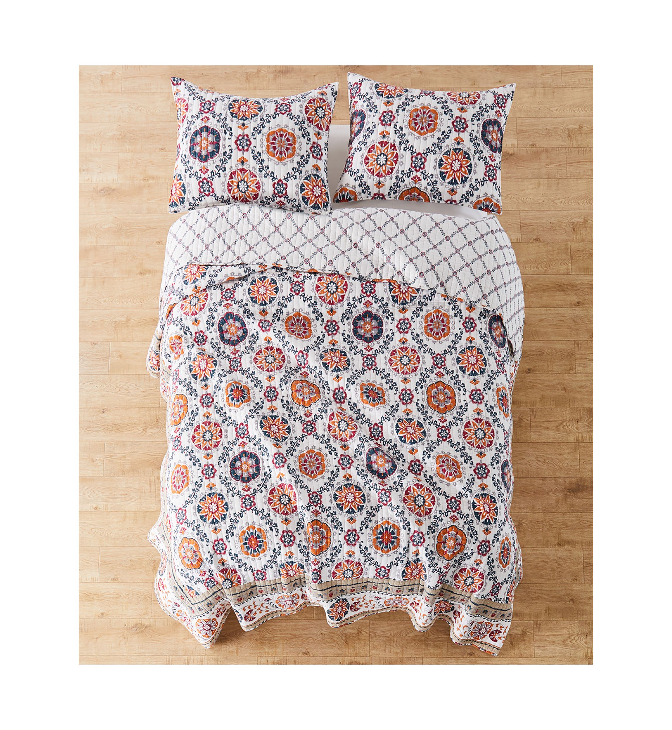 Kalina Floral Medallion Reversible Twin Quilt Set
