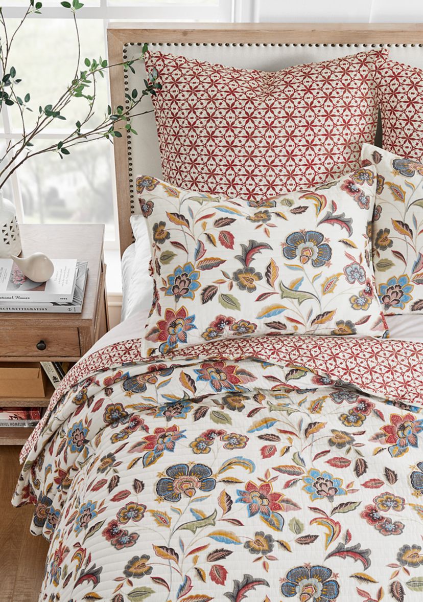 Joslin Quilt Set