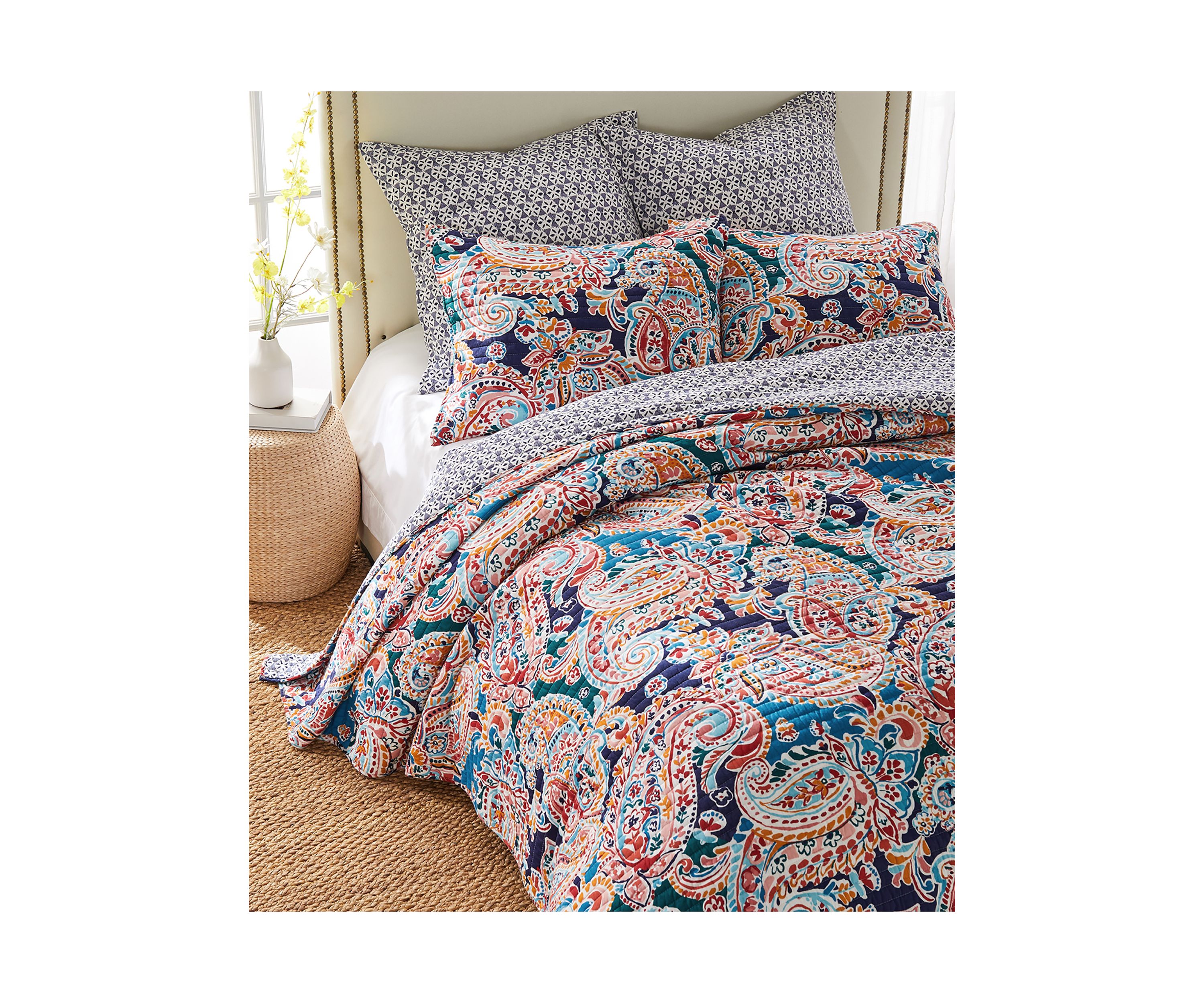 Saronna Quilt Set