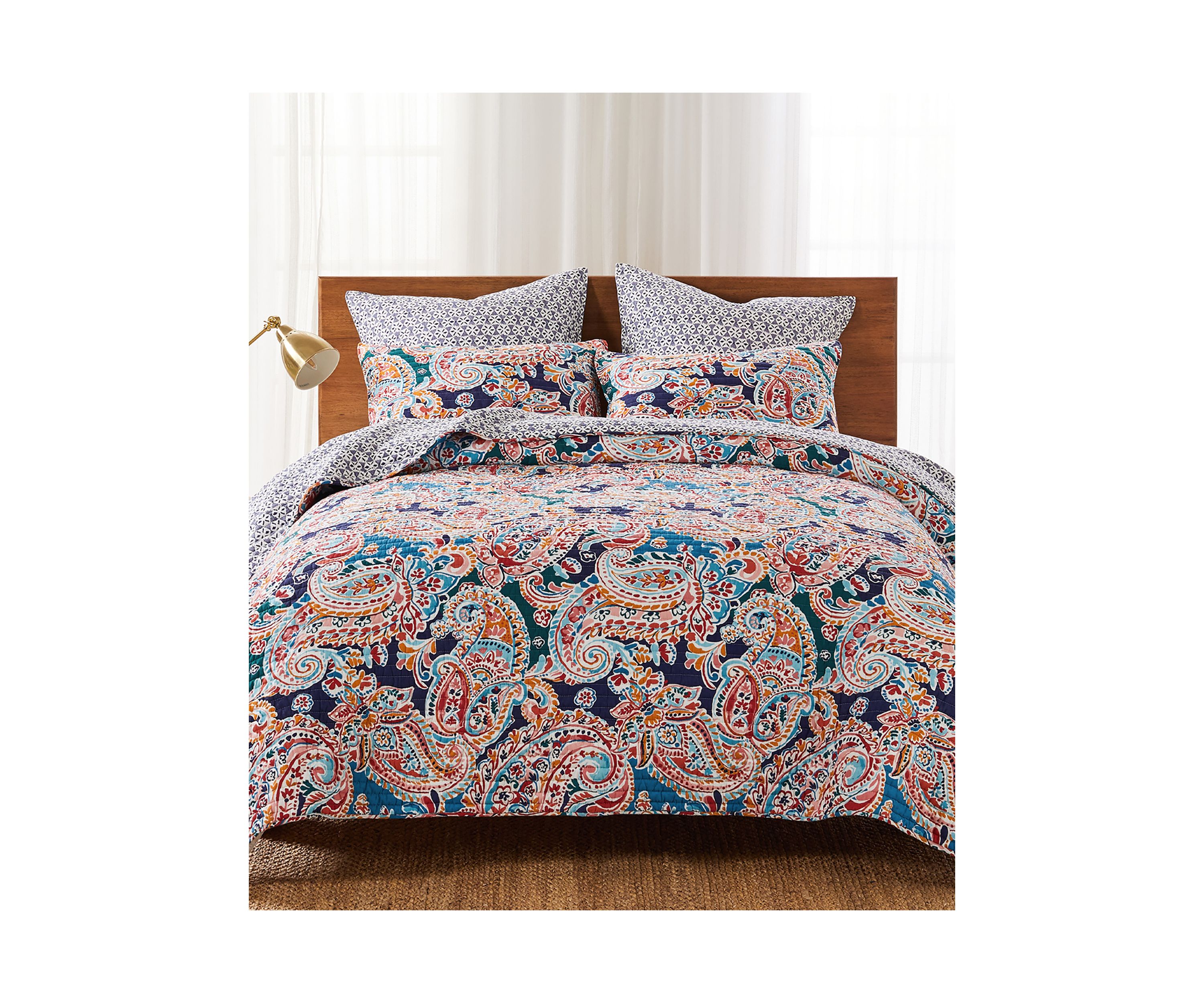 Saronna Quilt Set